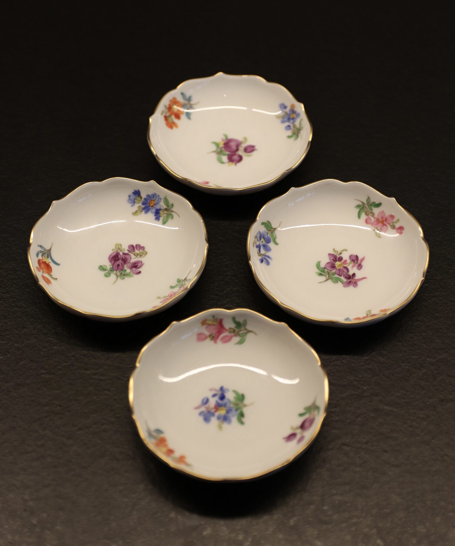 Meissen Porselen Tabaklar & Şekerlik