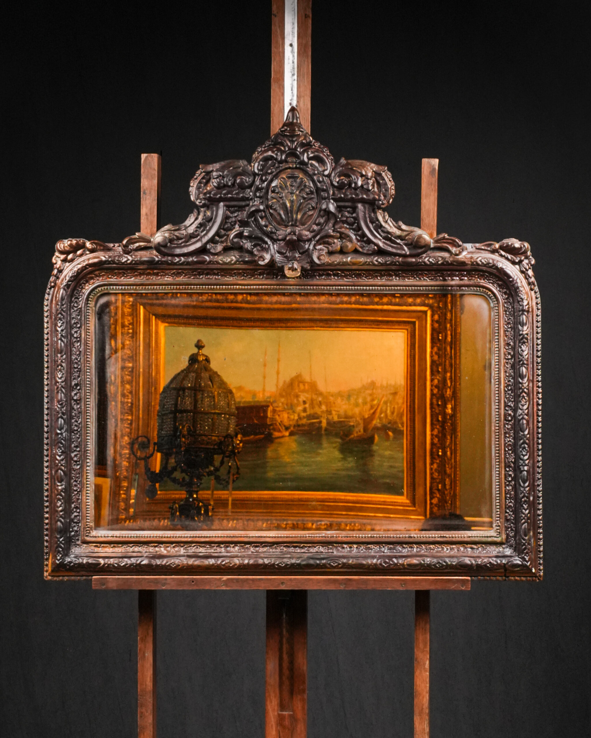 Yüksek Taçlı Fransız Ayna