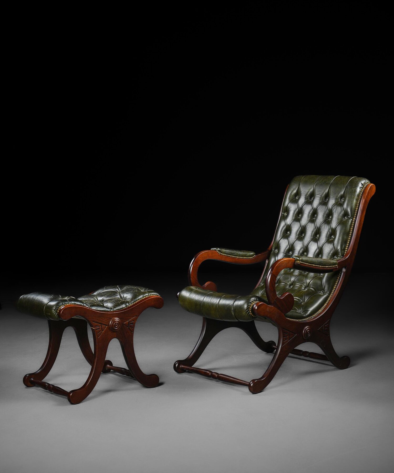 Regency Koltuk & Ayak Taburesi