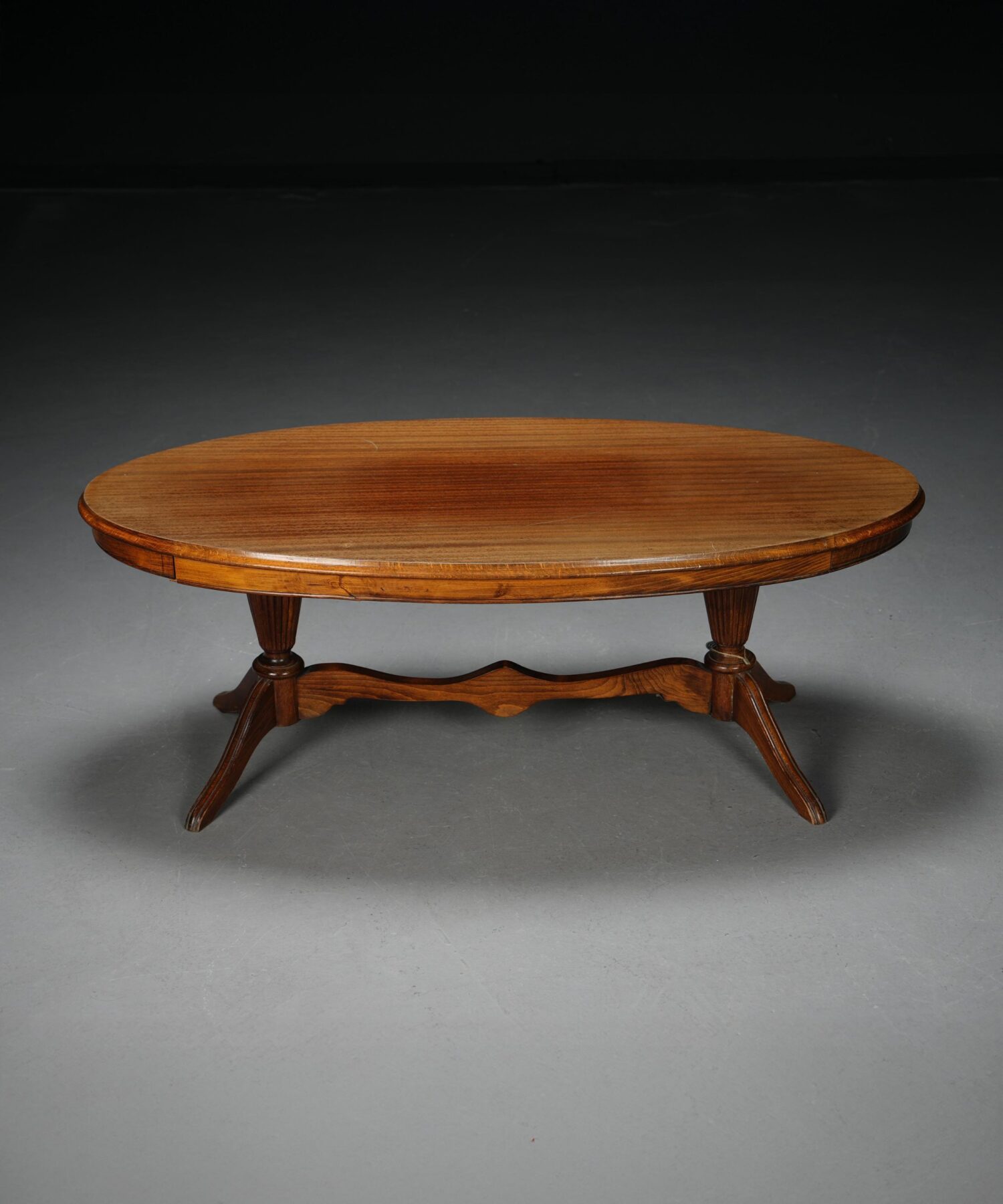Oval Sehpa