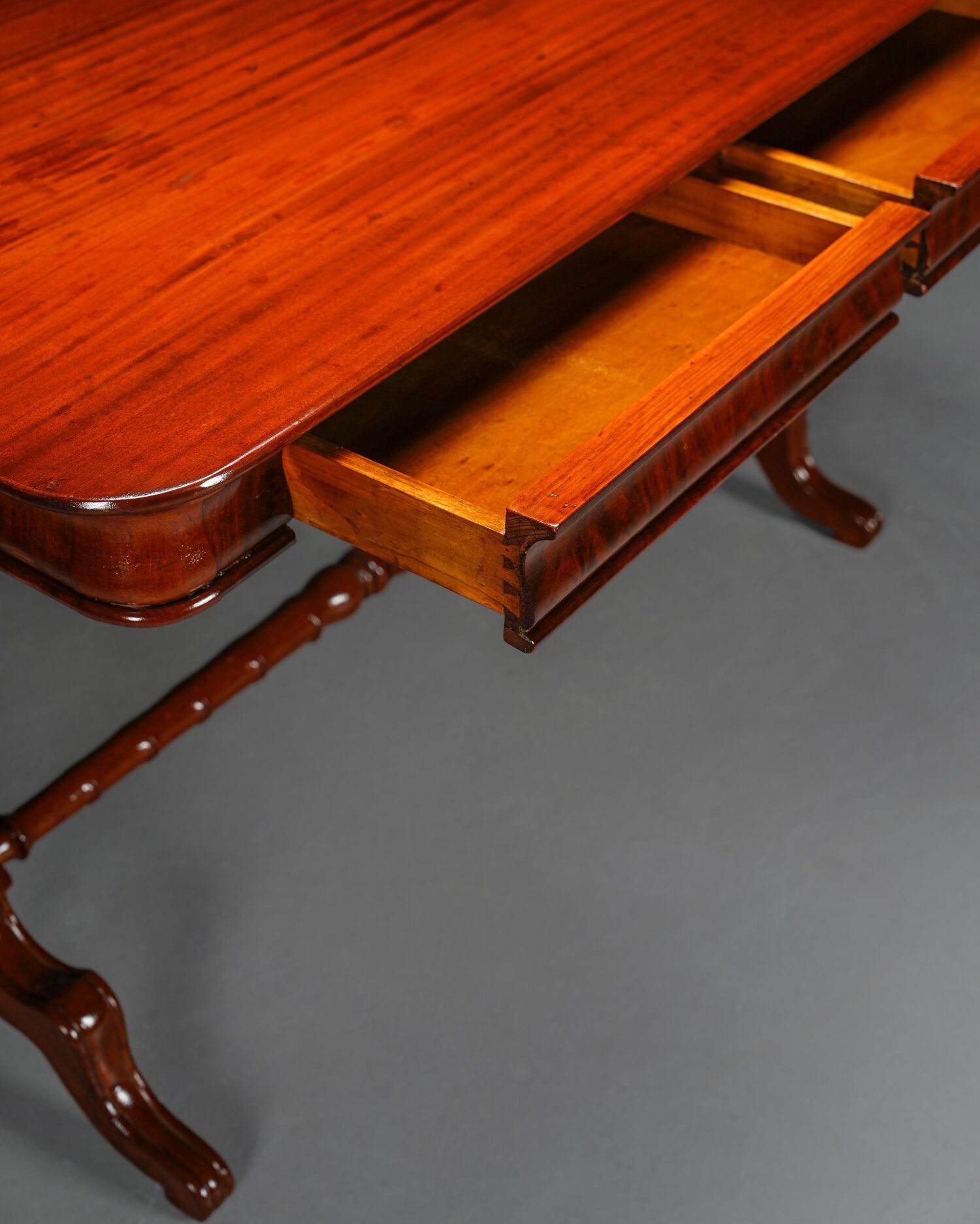 William IV Stili Kütüphane Masası - Görsel 3