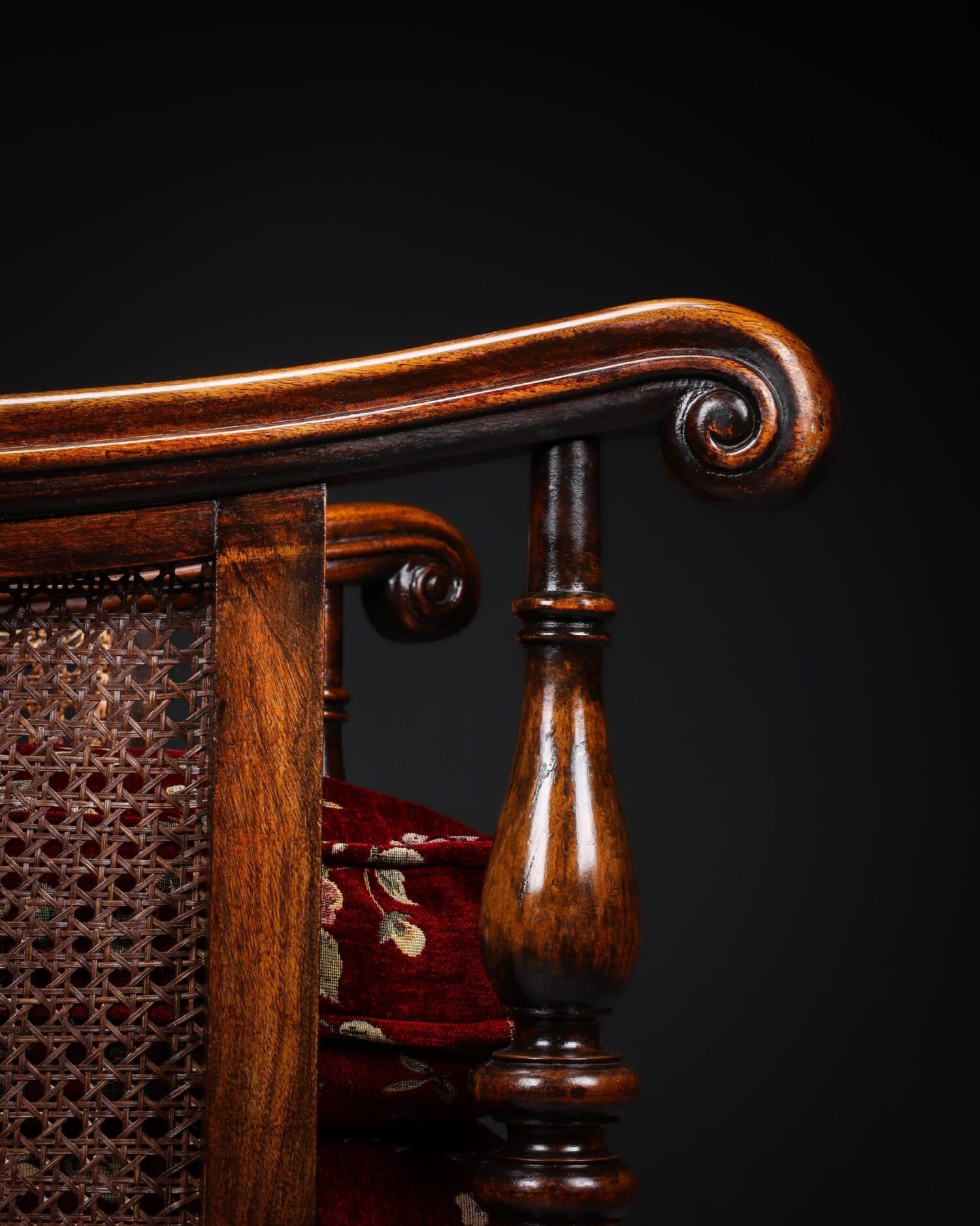 1000158788-scaled-1.jpg Edwardian Hazeranlı Koltuklar - Görsel 10