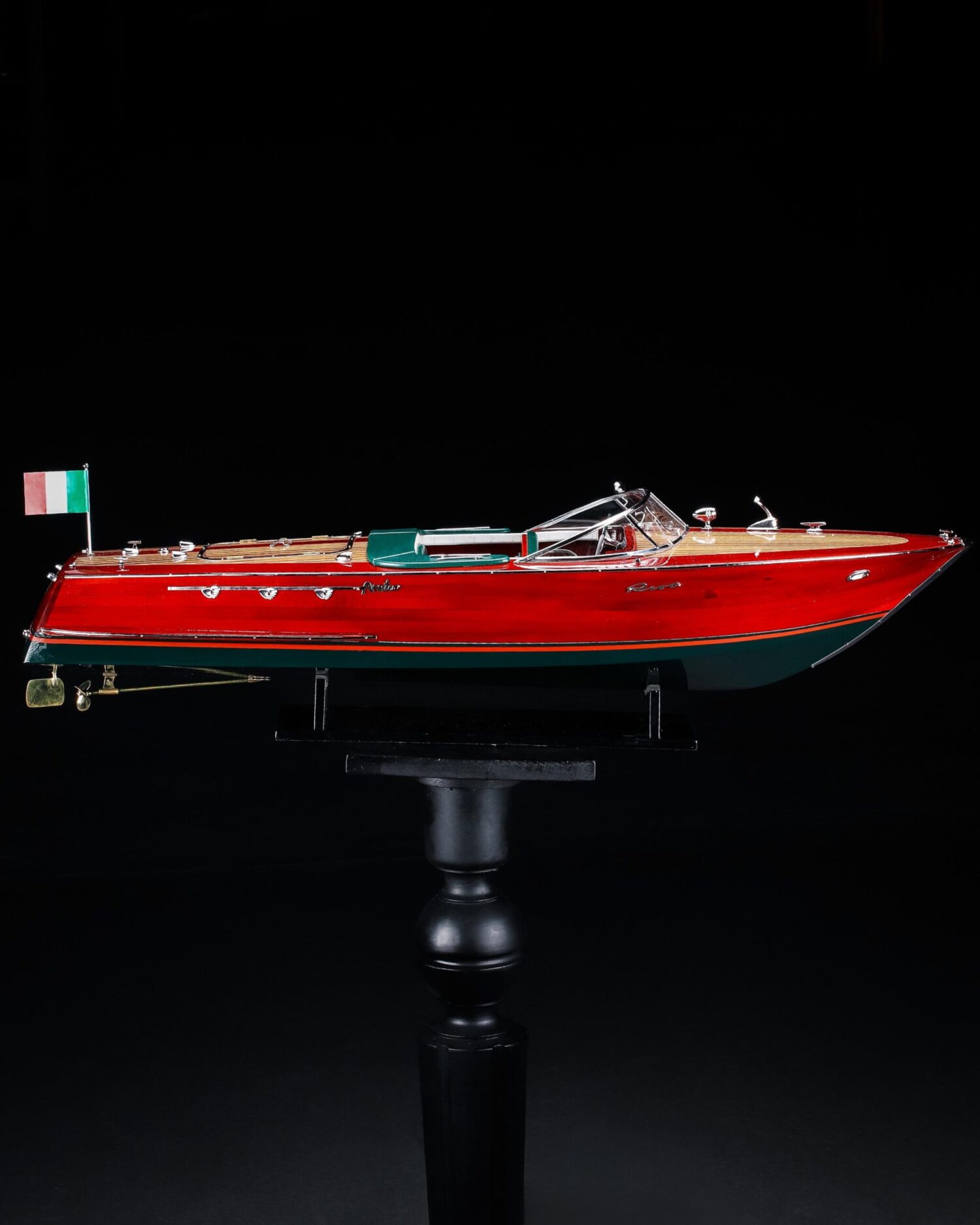 Riva Ariston Model Tekne - Görsel 10