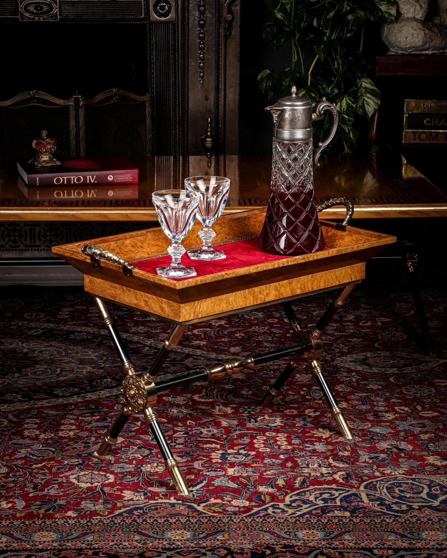 1000161294-scaled-1.jpg İtalyan Uşak Sehpası - Görsel 1