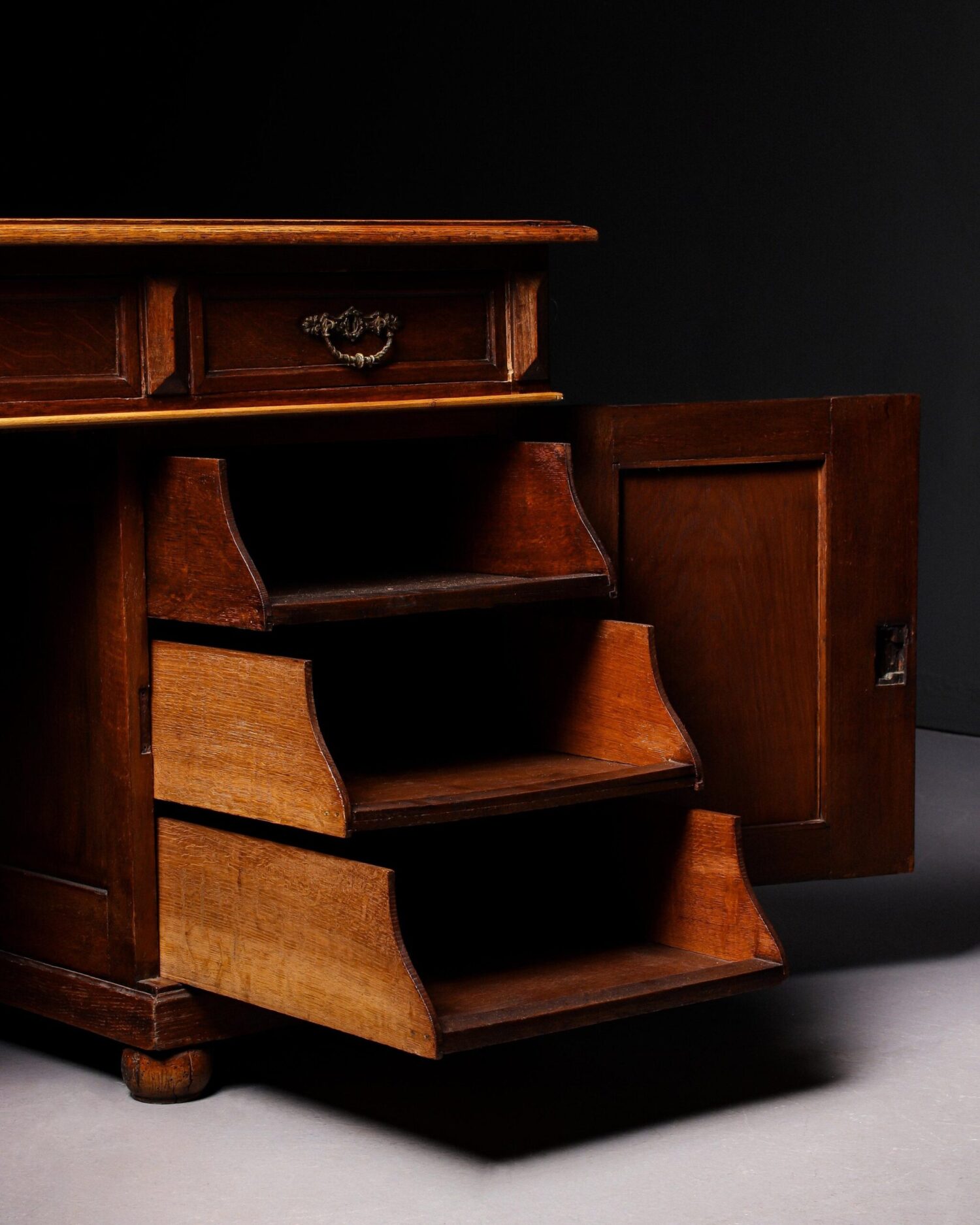 Pedestal Çalışma Masası - Görsel 4