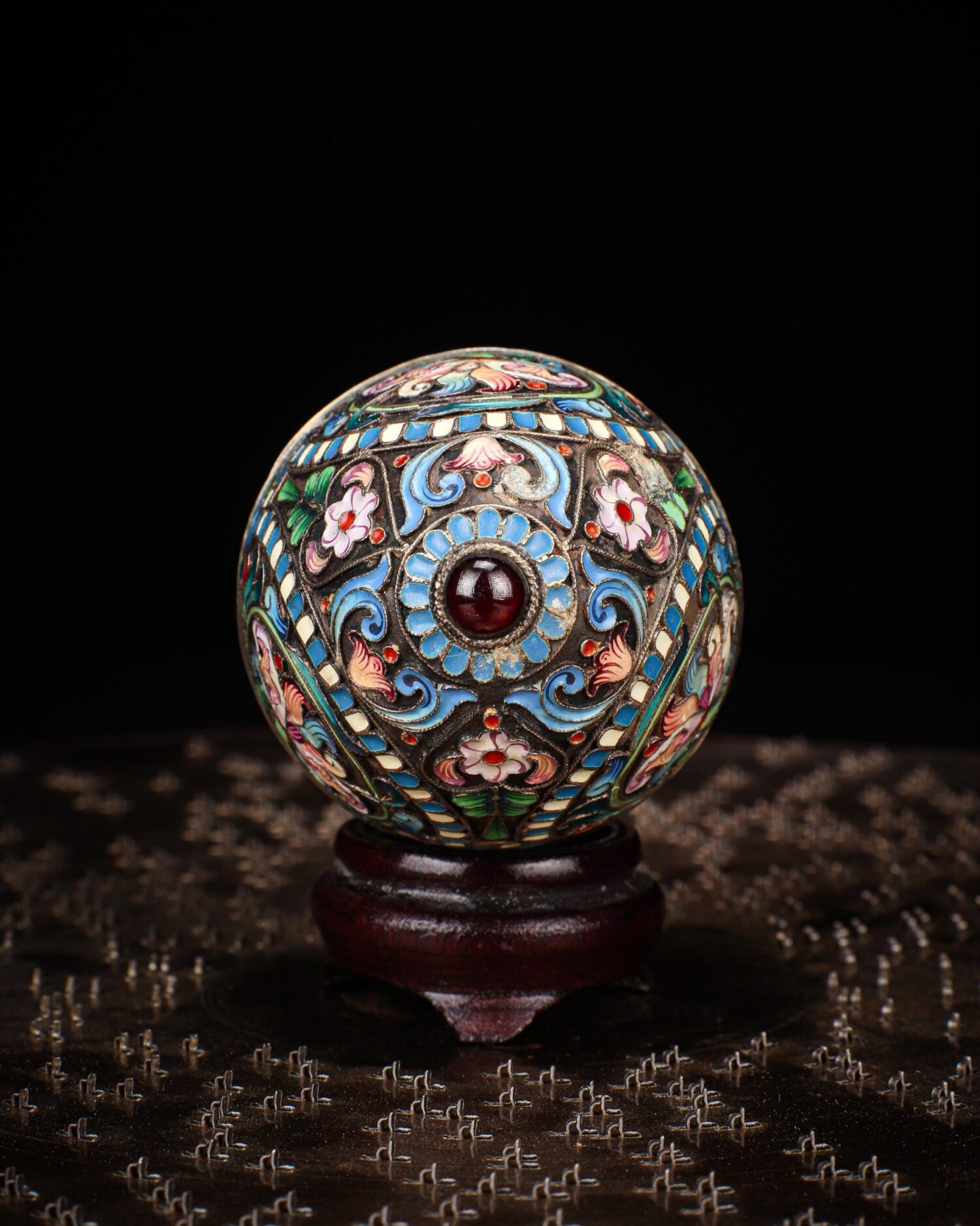 Rus Gümüşü Mineli Yumurta - Görsel 8