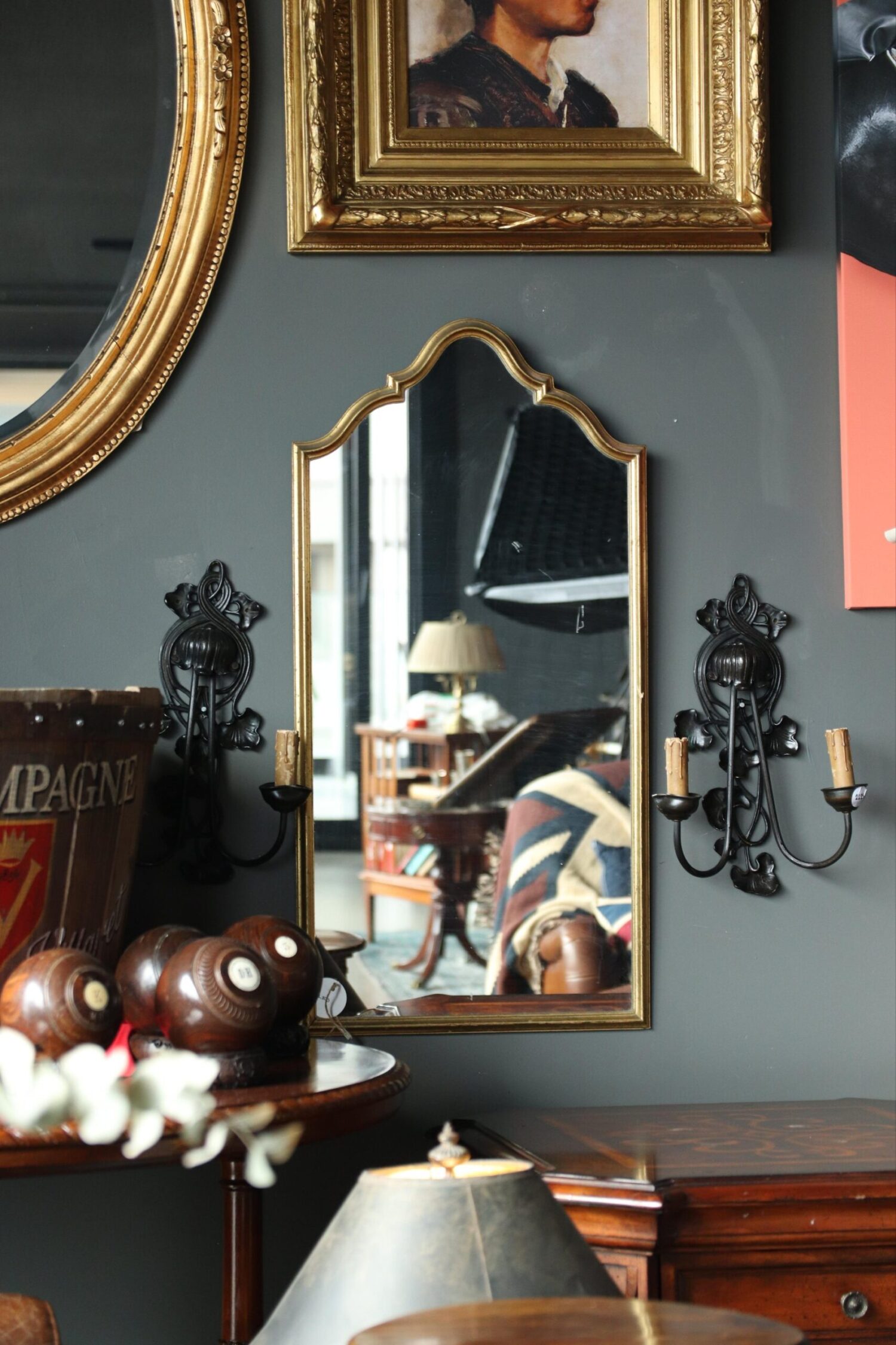 Ahşap Çerçeveli Dikey Ayna - Görsel 1