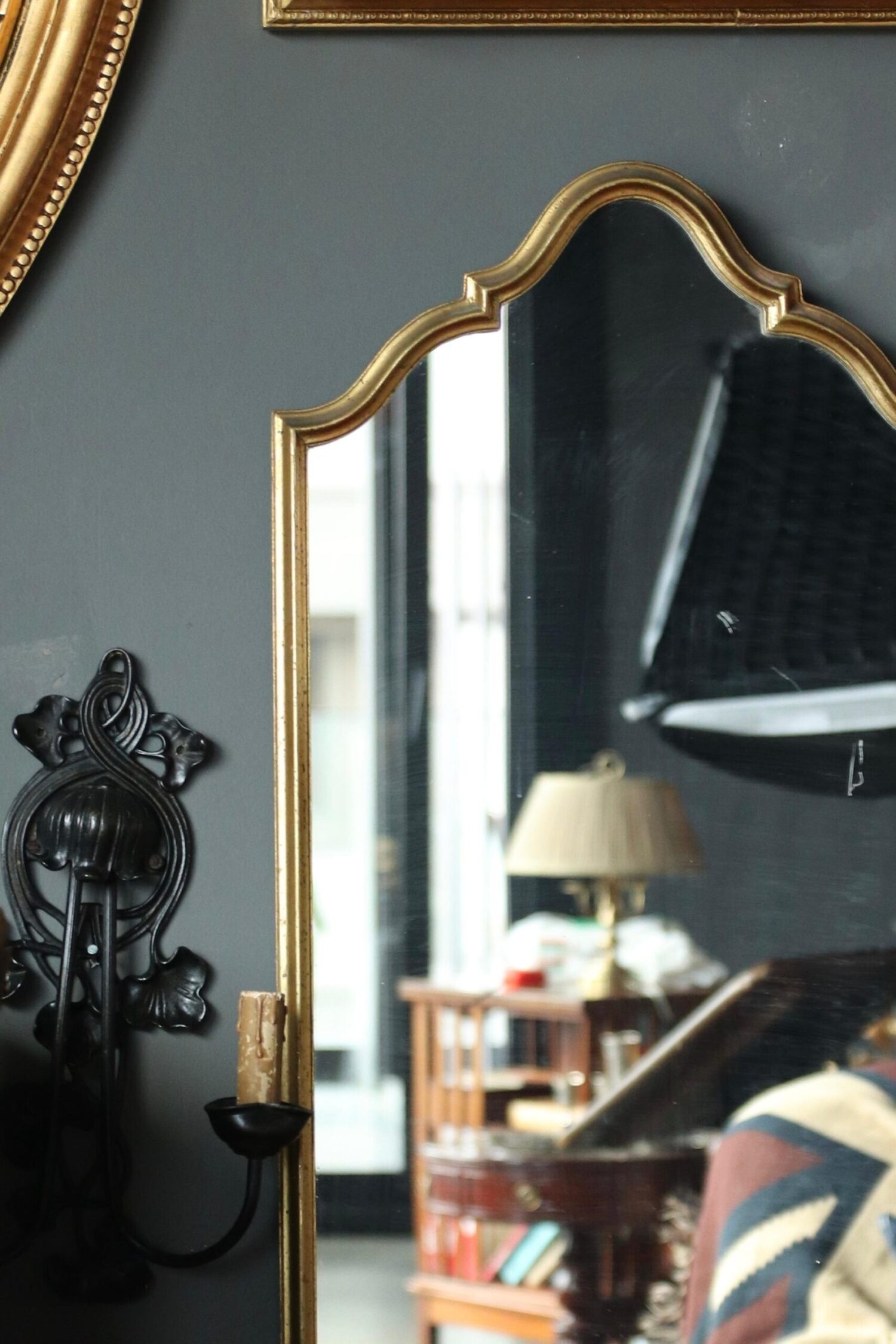 Ahşap Çerçeveli Dikey Ayna - Görsel 2