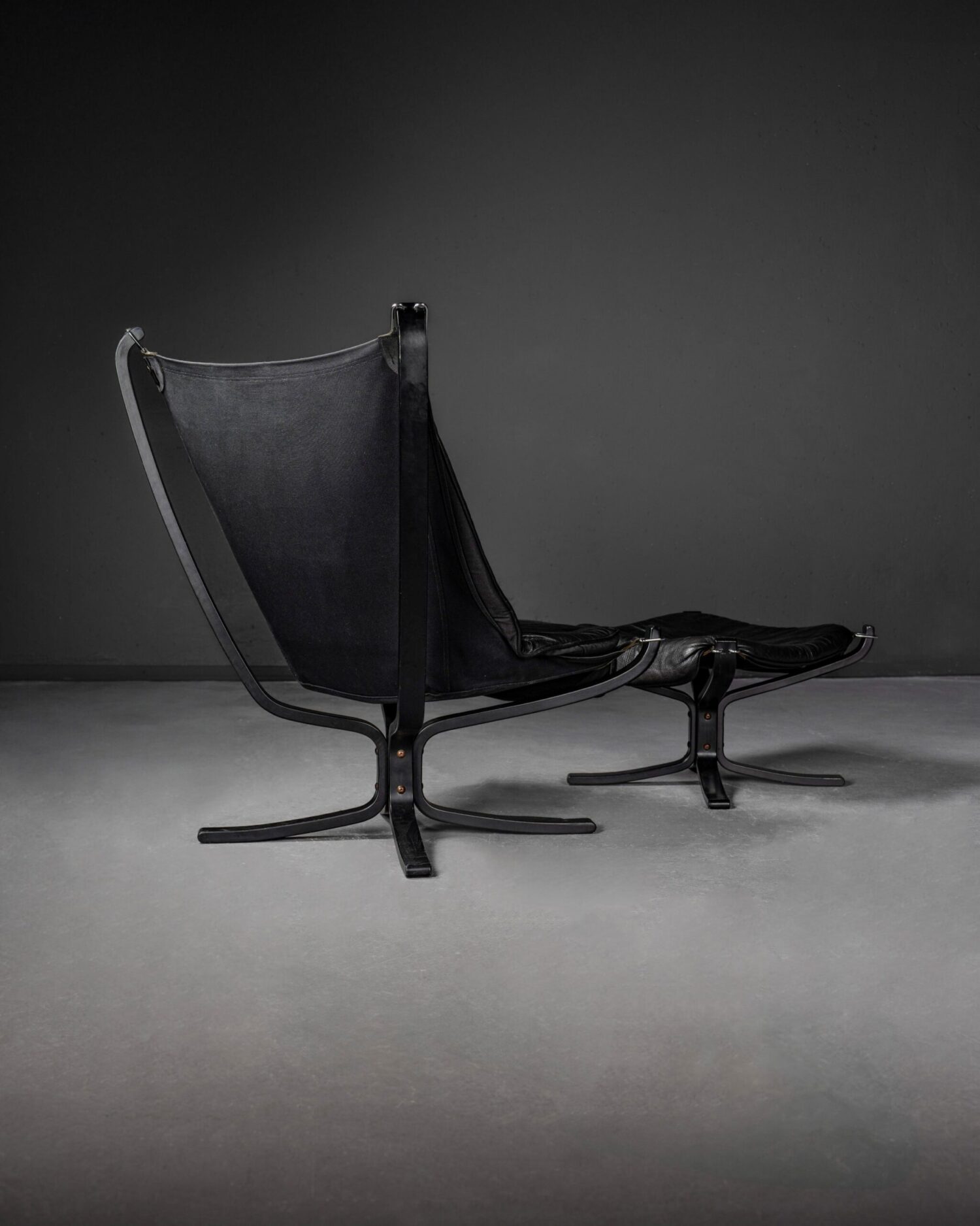 1000175693-scaled-1.jpg Falcon Chair - Görsel 5