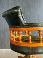 Chesterfield Captain's Chair - Görsel 7
