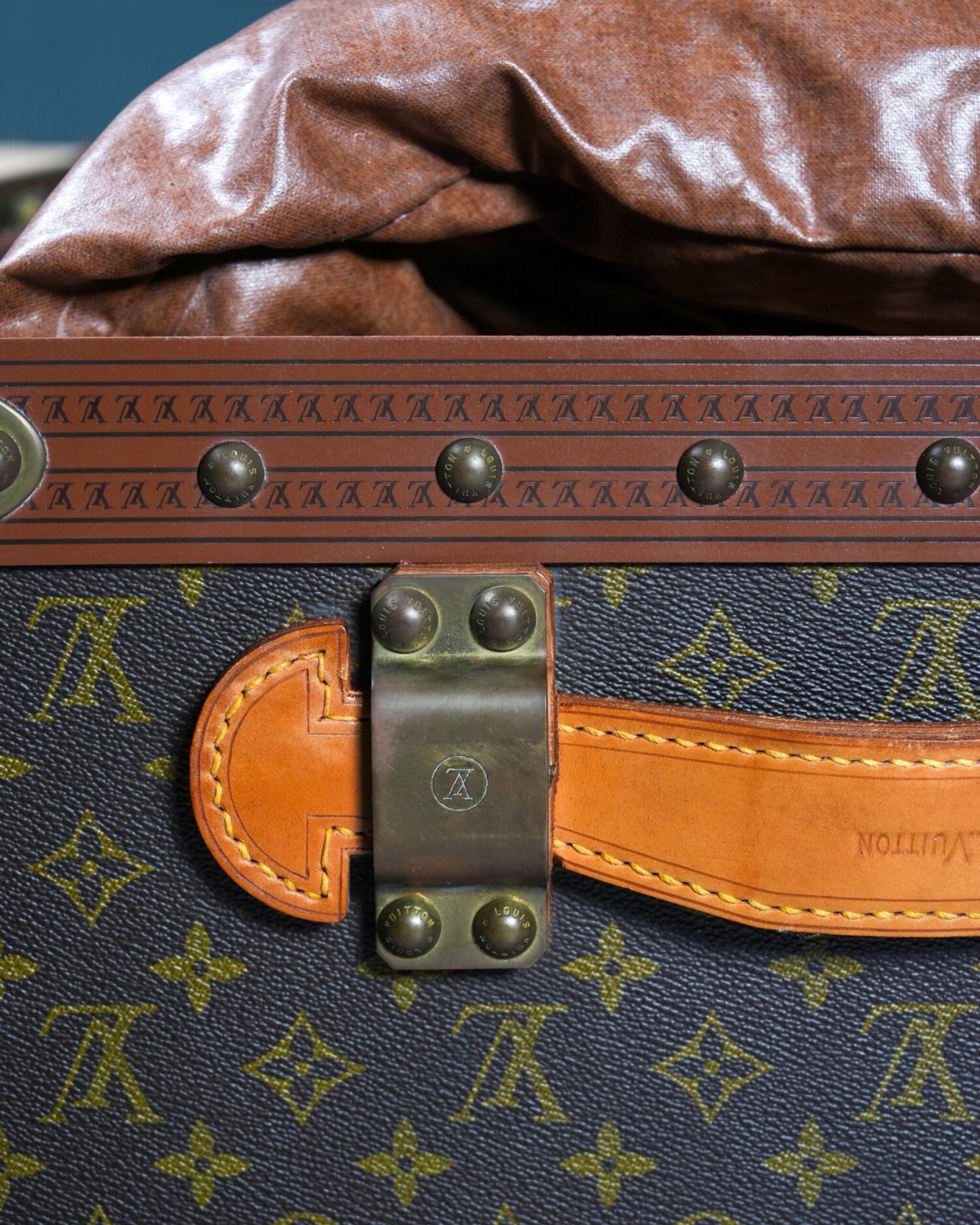 1000177603-scaled-1.jpg Louis Vuitton Malle-Lit / Sandık Yatak - Görsel 7