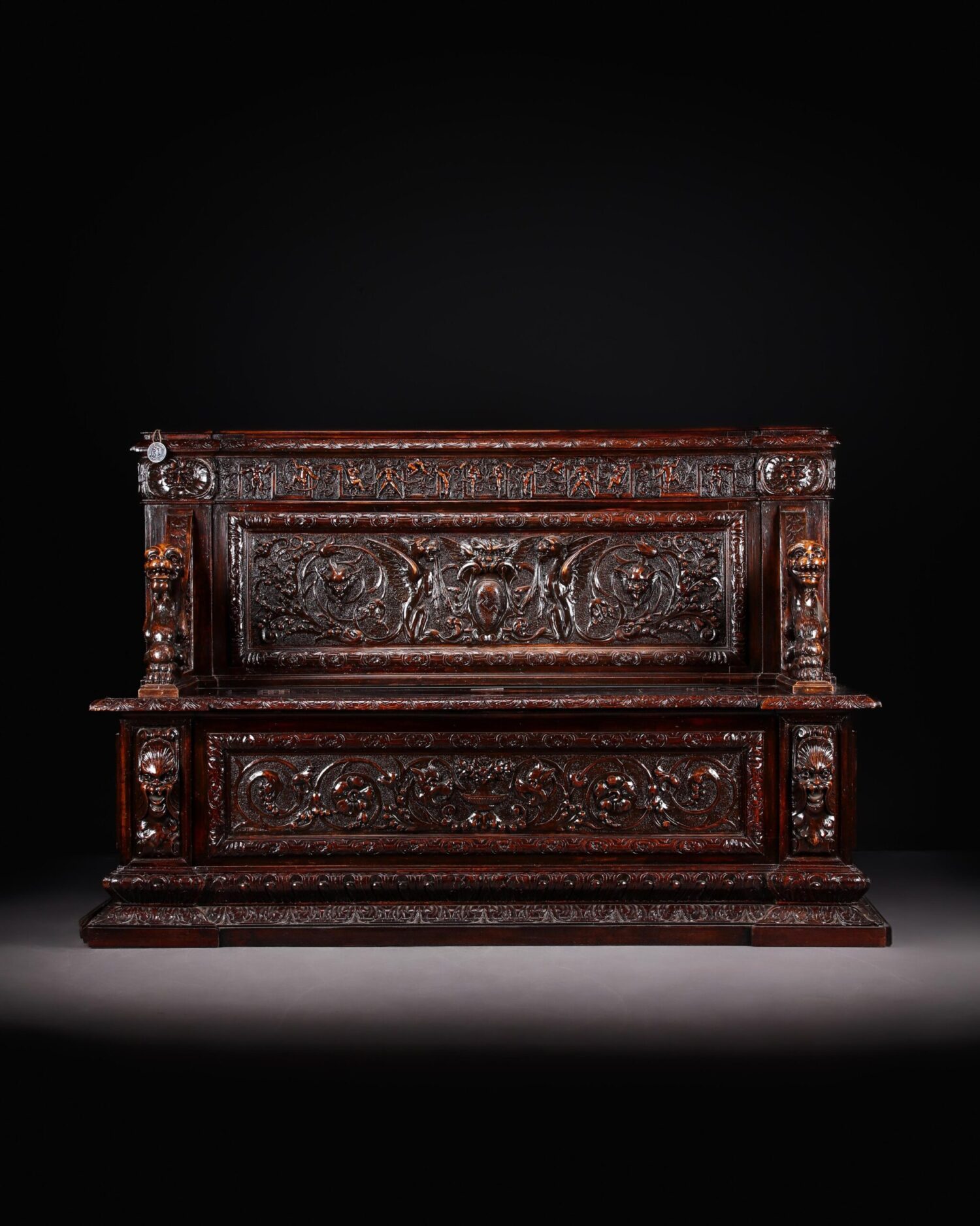 Ahşap Oyma Rönesans Bank - Görsel 2