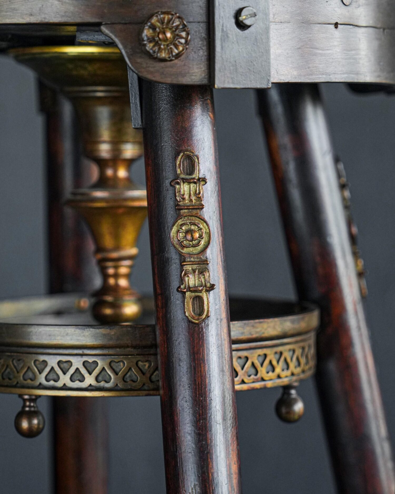 Koç Başı Bar Taburesi - Görsel 5