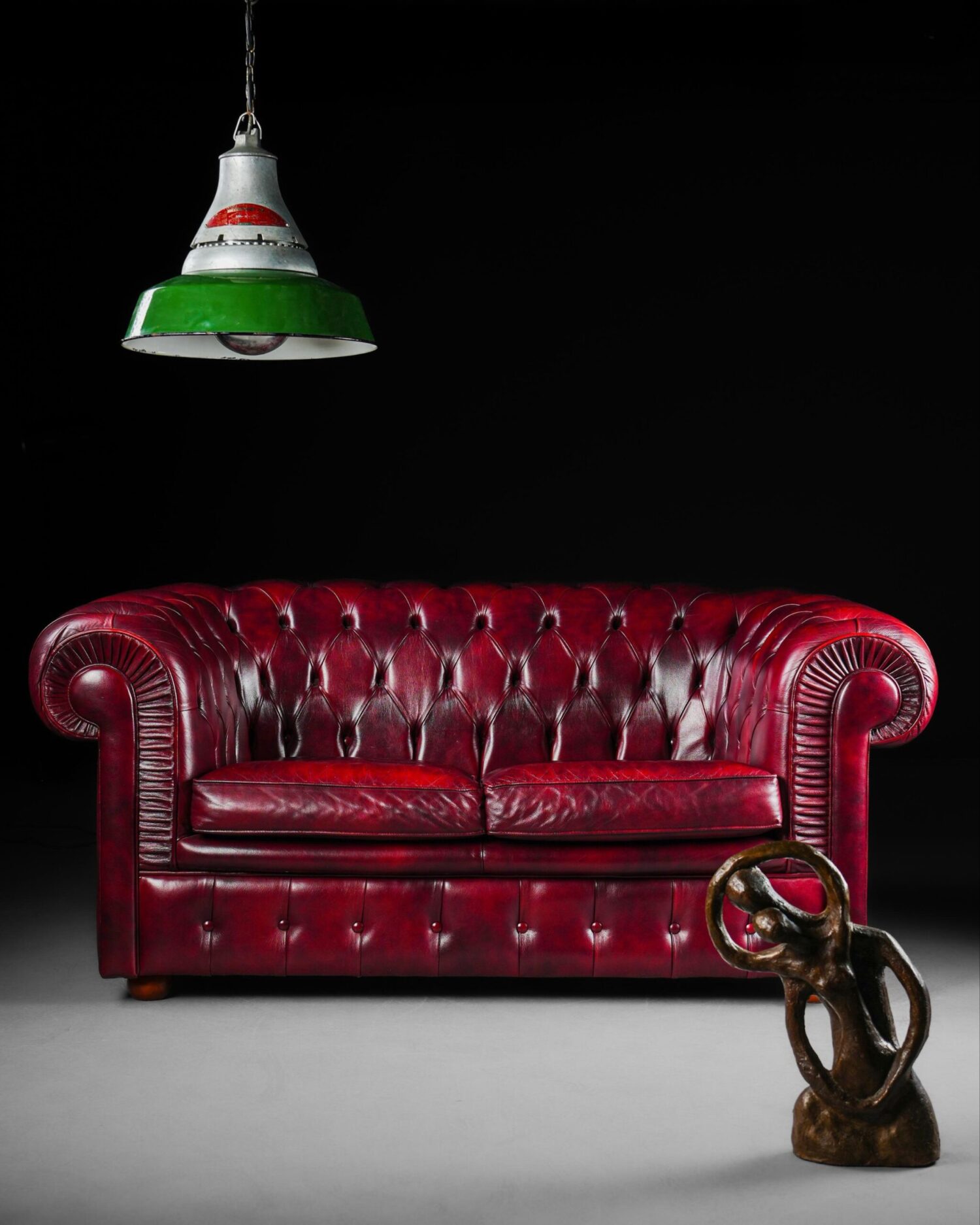 1000187575-scaled-1.jpg Chesterfield Kanepe - Görsel 1