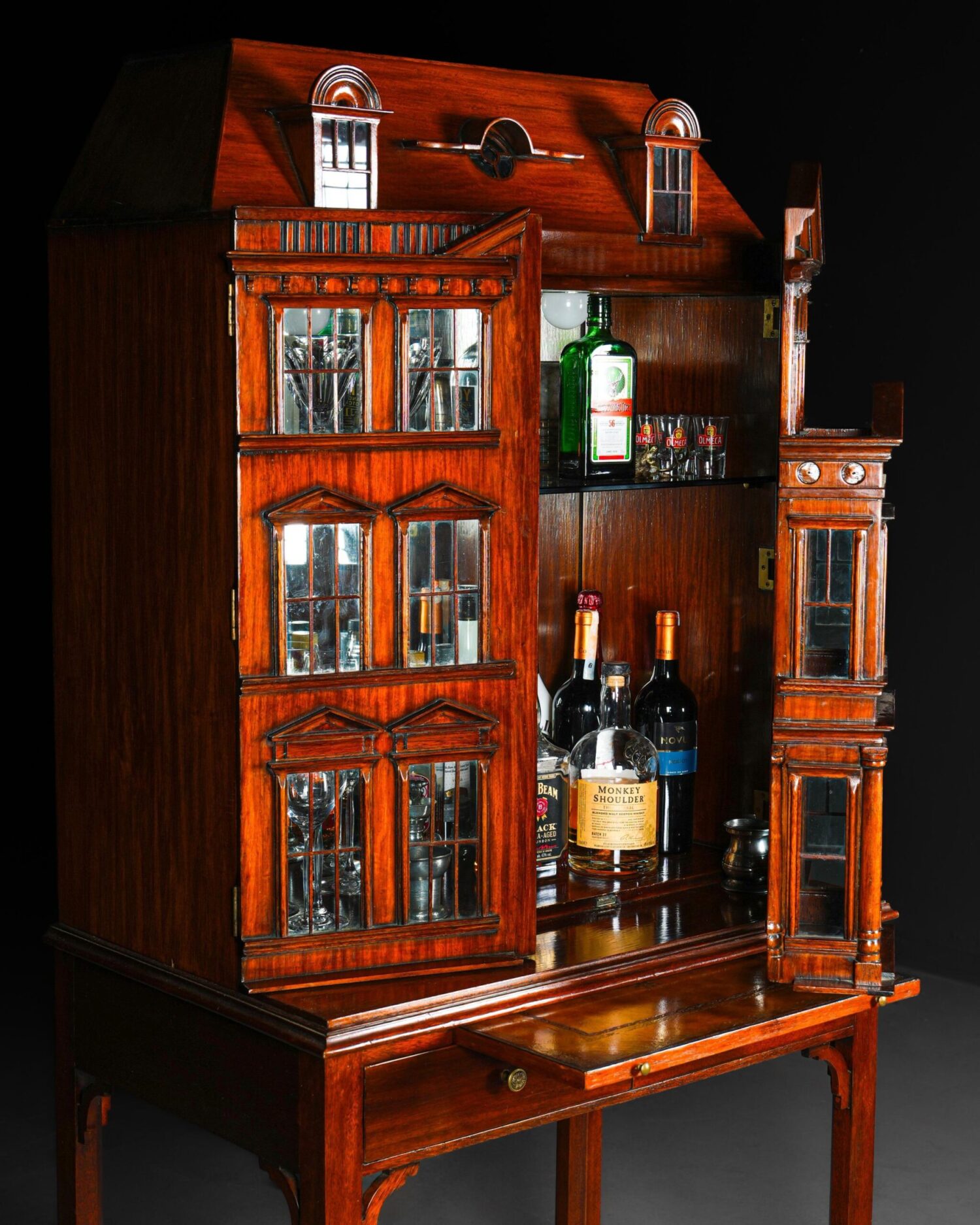 Maitland-Smith Dollhouse Bar Cabinet - Görsel 2