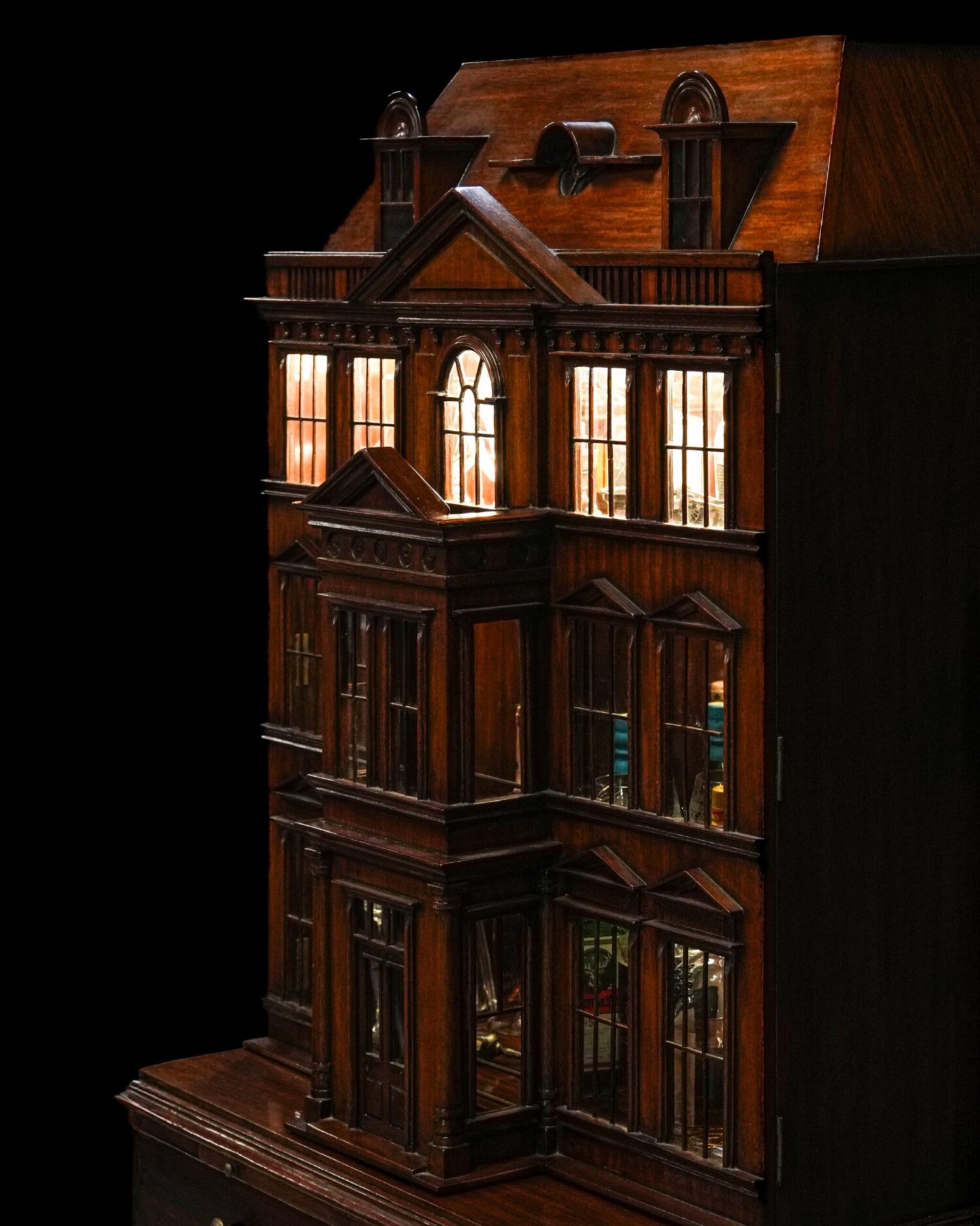 Maitland-Smith Dollhouse Bar Cabinet - Görsel 6