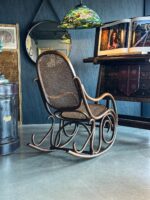 Thonet Sallanan Koltuk - Görsel 5