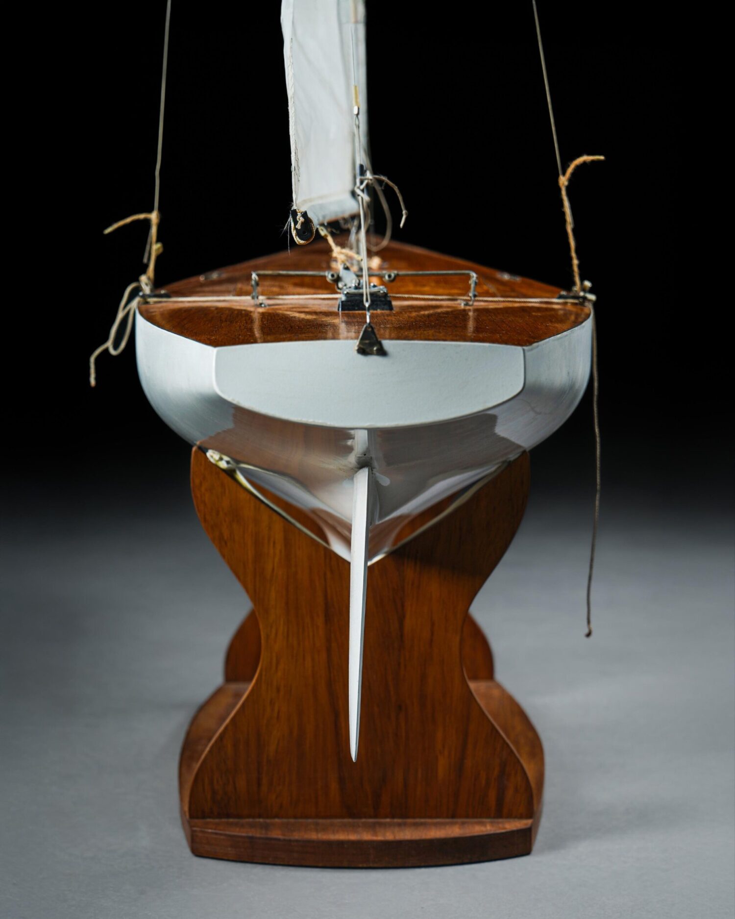 Uzaktan Kumandalı Model Yelkenli - Görsel 1