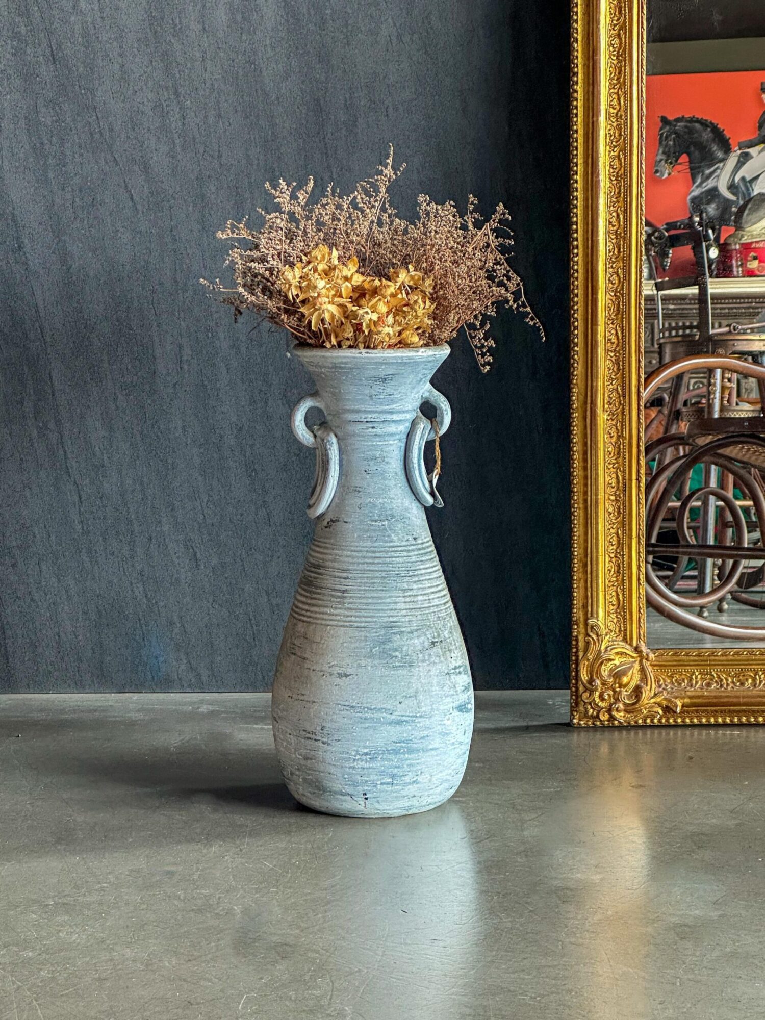 Beyaz Anfora Vazo - Görsel 1