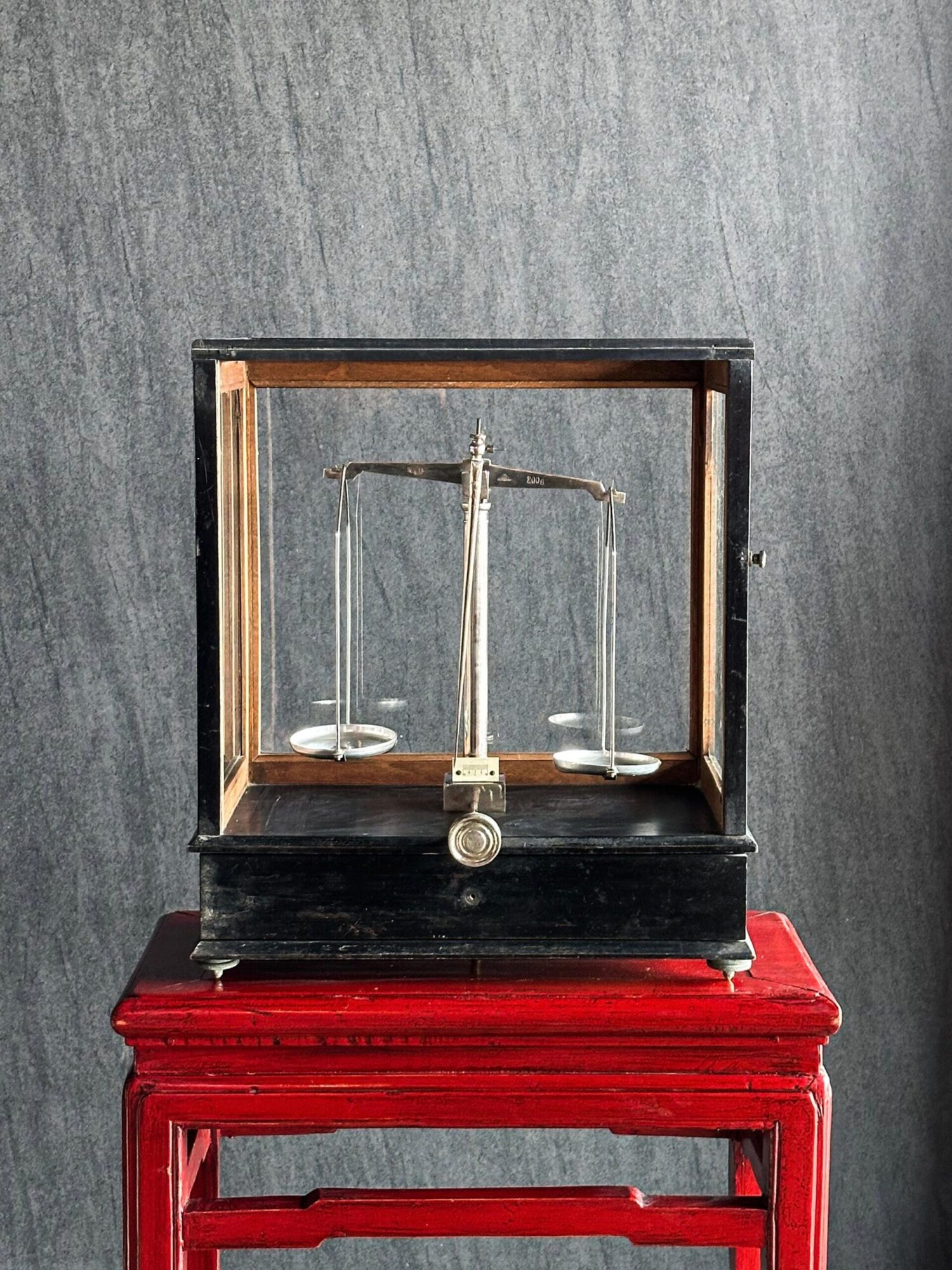 Antika Eczacı Terazisi - Görsel 1