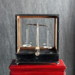 Antika Eczacı Terazisi