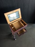 Antika Dikiş Masası - Kod 414