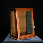 Camlı Teşhir Dolabı