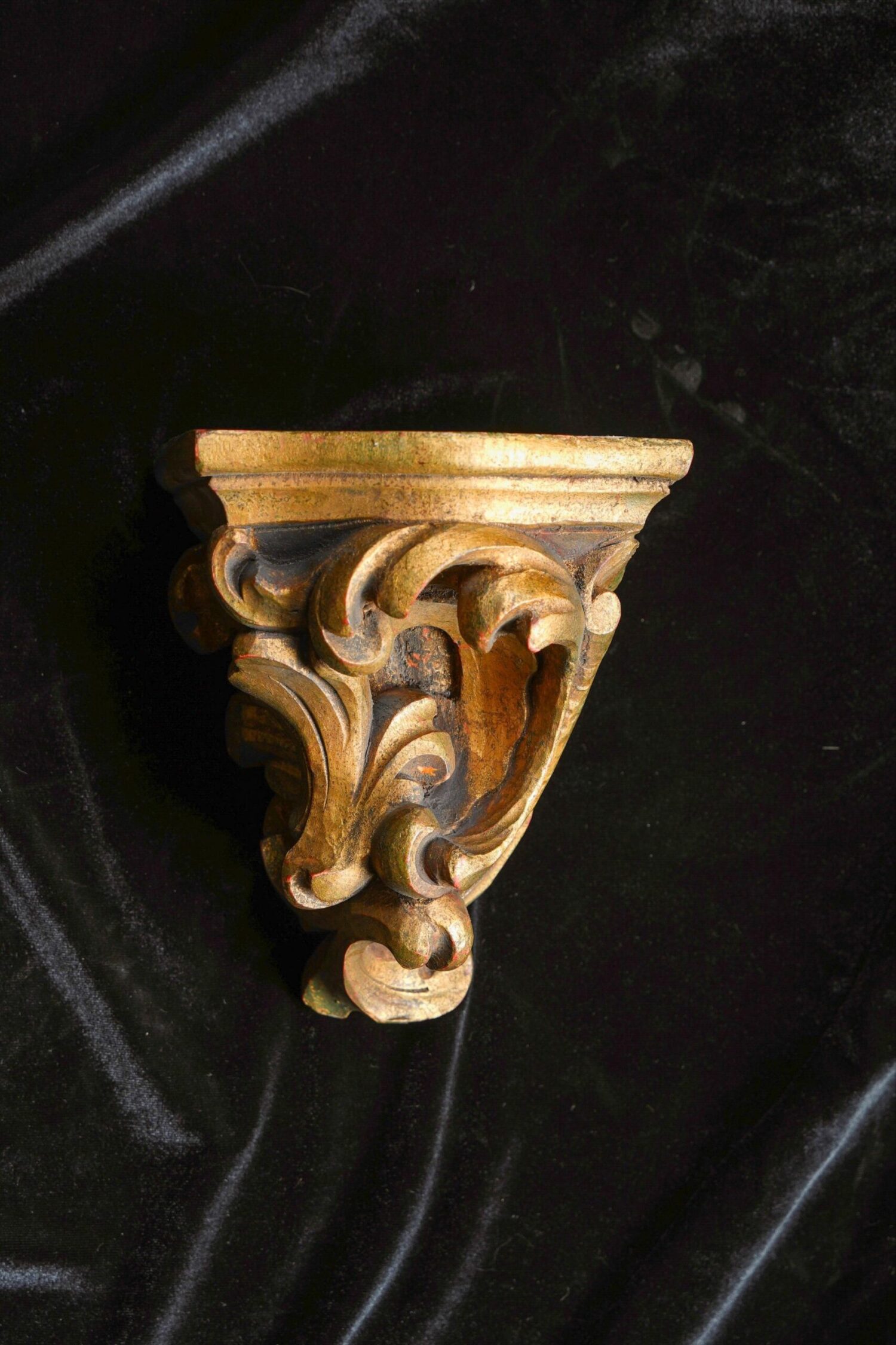 Küçük Ahşap Rocaille Raf - Görsel 1