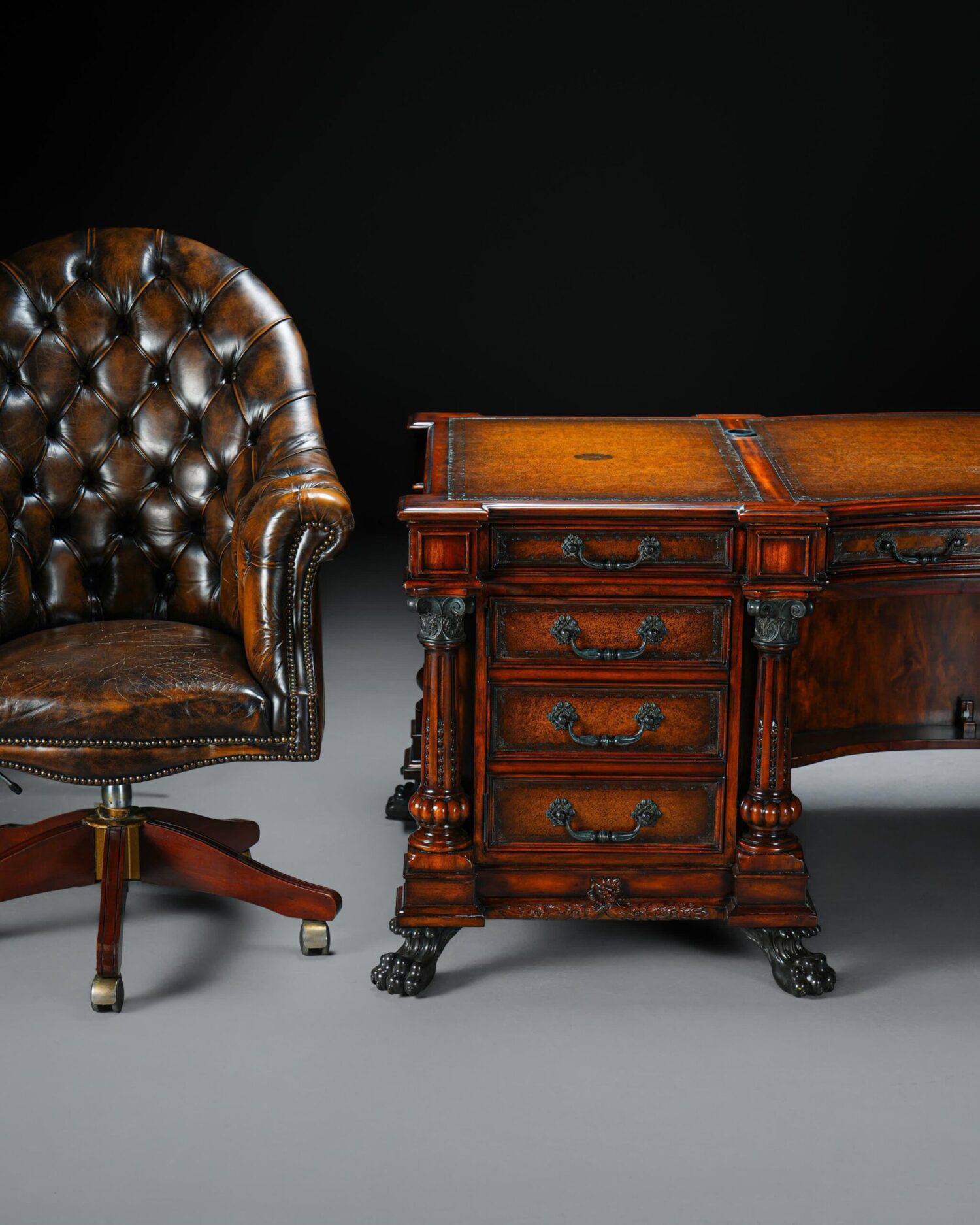 Theodore Alexander Çalışma Masası - Görsel 1