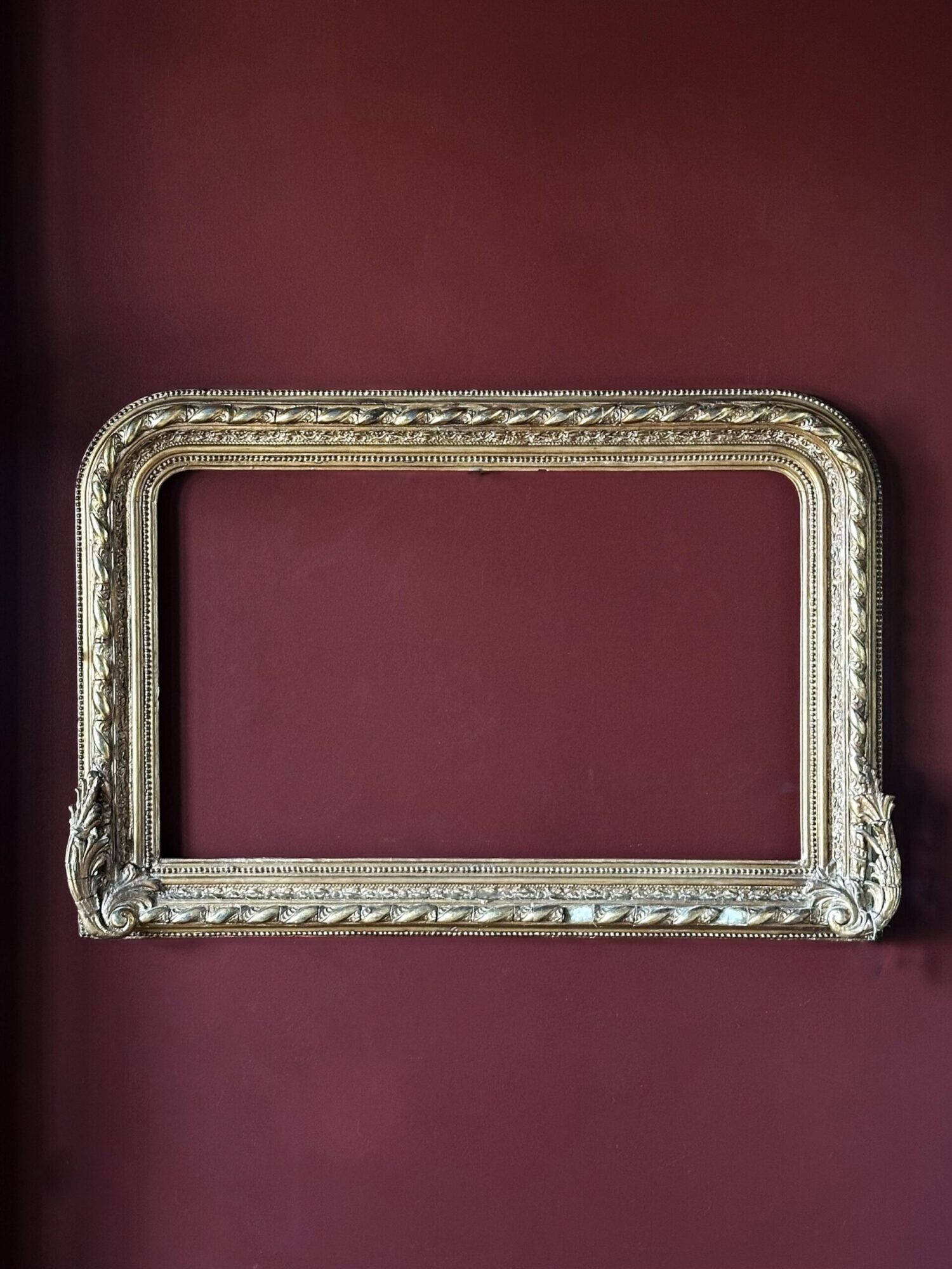 Burgu Çerçeveli Louis Philippe Ayna - Görsel 1