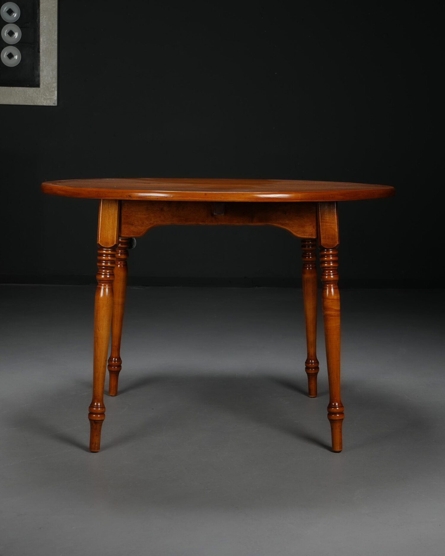 Yuvarlak Masa - Görsel 2