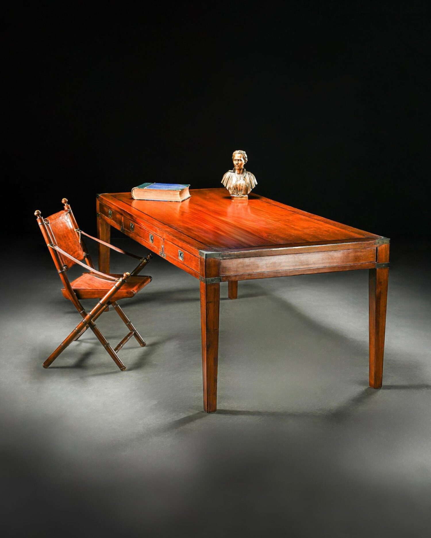 Campaign Stili Büyük Masa - Görsel 1