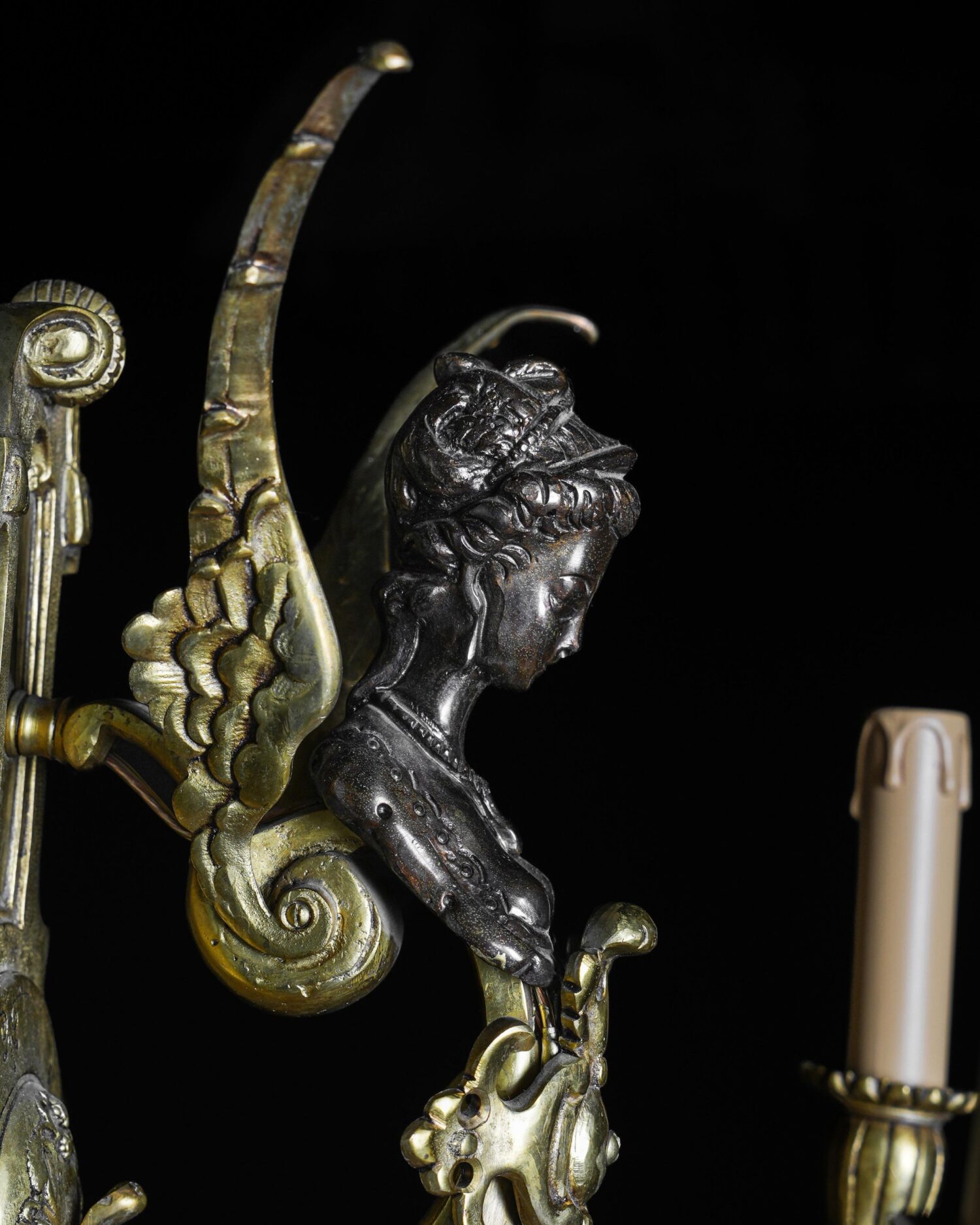 Kanatlı Siren Figürlü Bronz Aplikler - Çift - Görsel 3