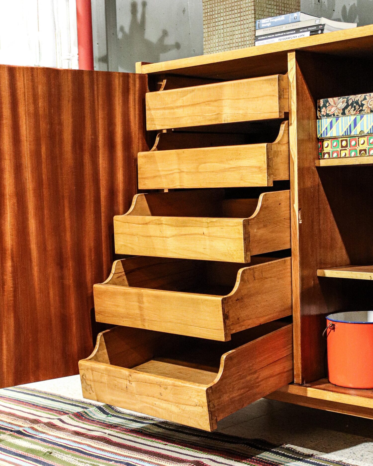 Mid-century Dolap - Görsel 3