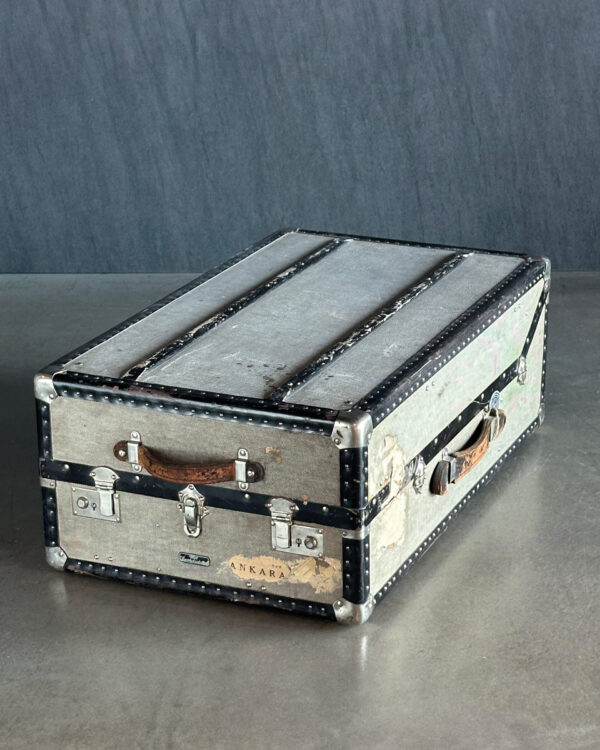 Deri Perçinli Valiz - Büyük - Kod 3959