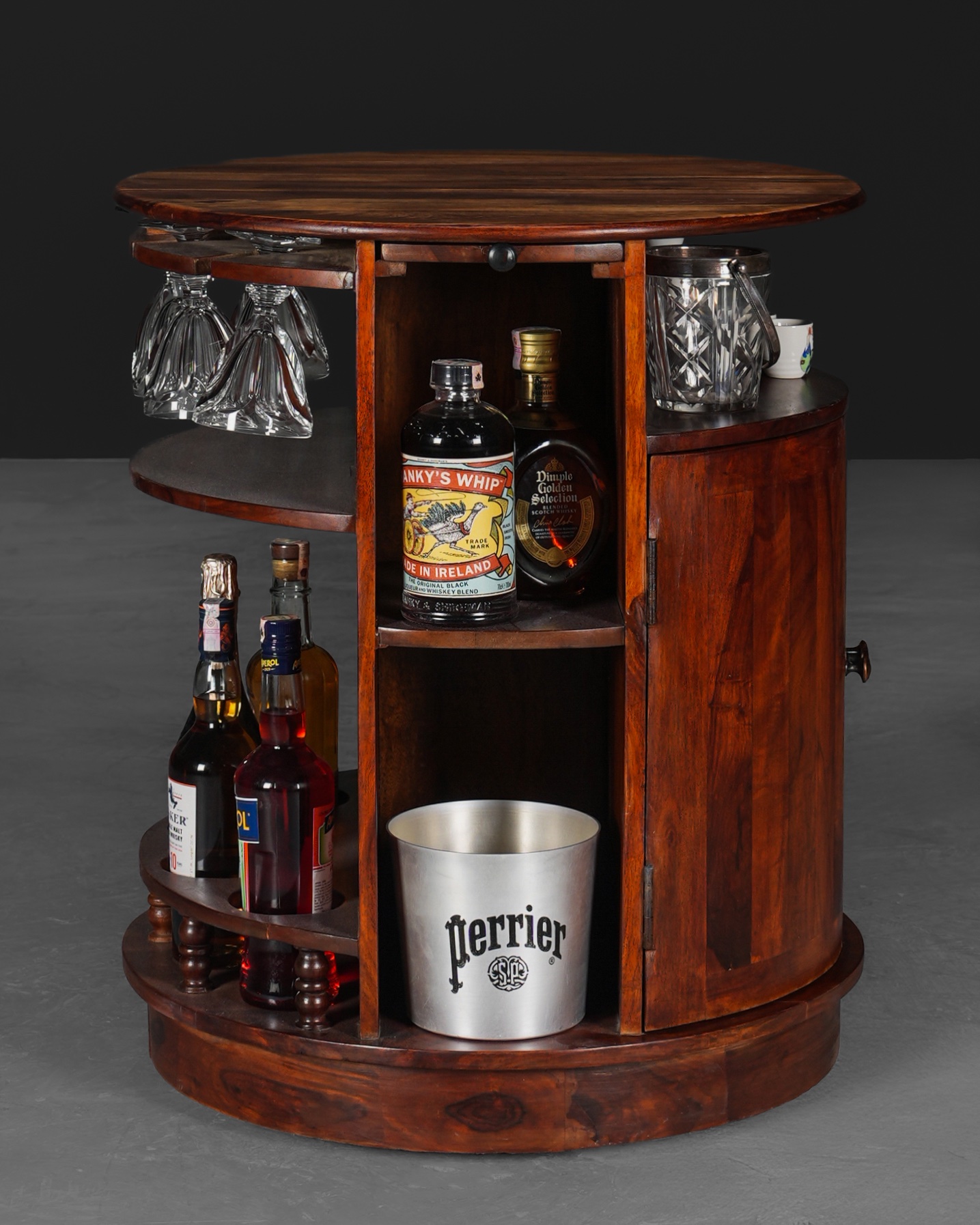 360° Dönen Bar Dolap