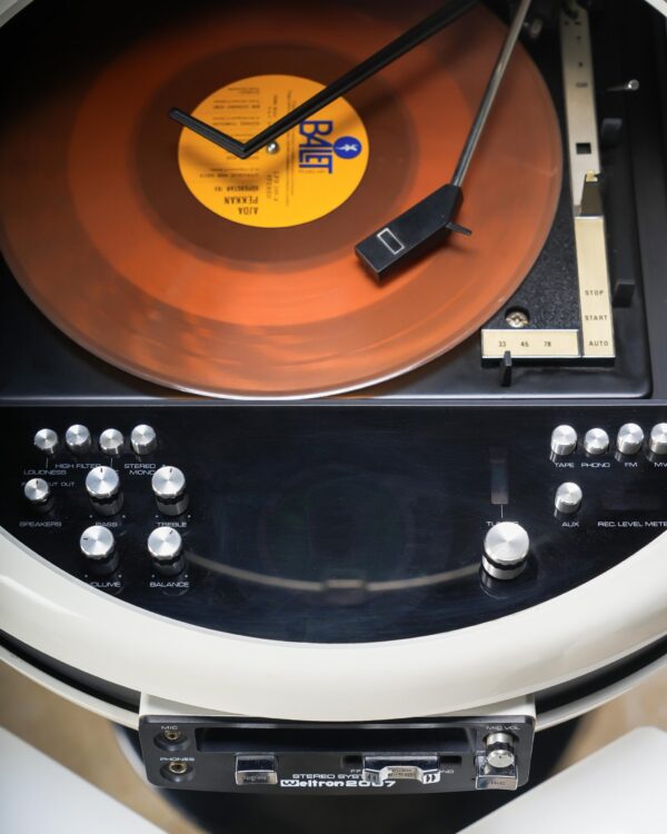 𝕎𝕖𝕝𝕥𝕣𝕠𝕟 𝟚𝟘𝟘𝟝 Stereo System - Kod 4157