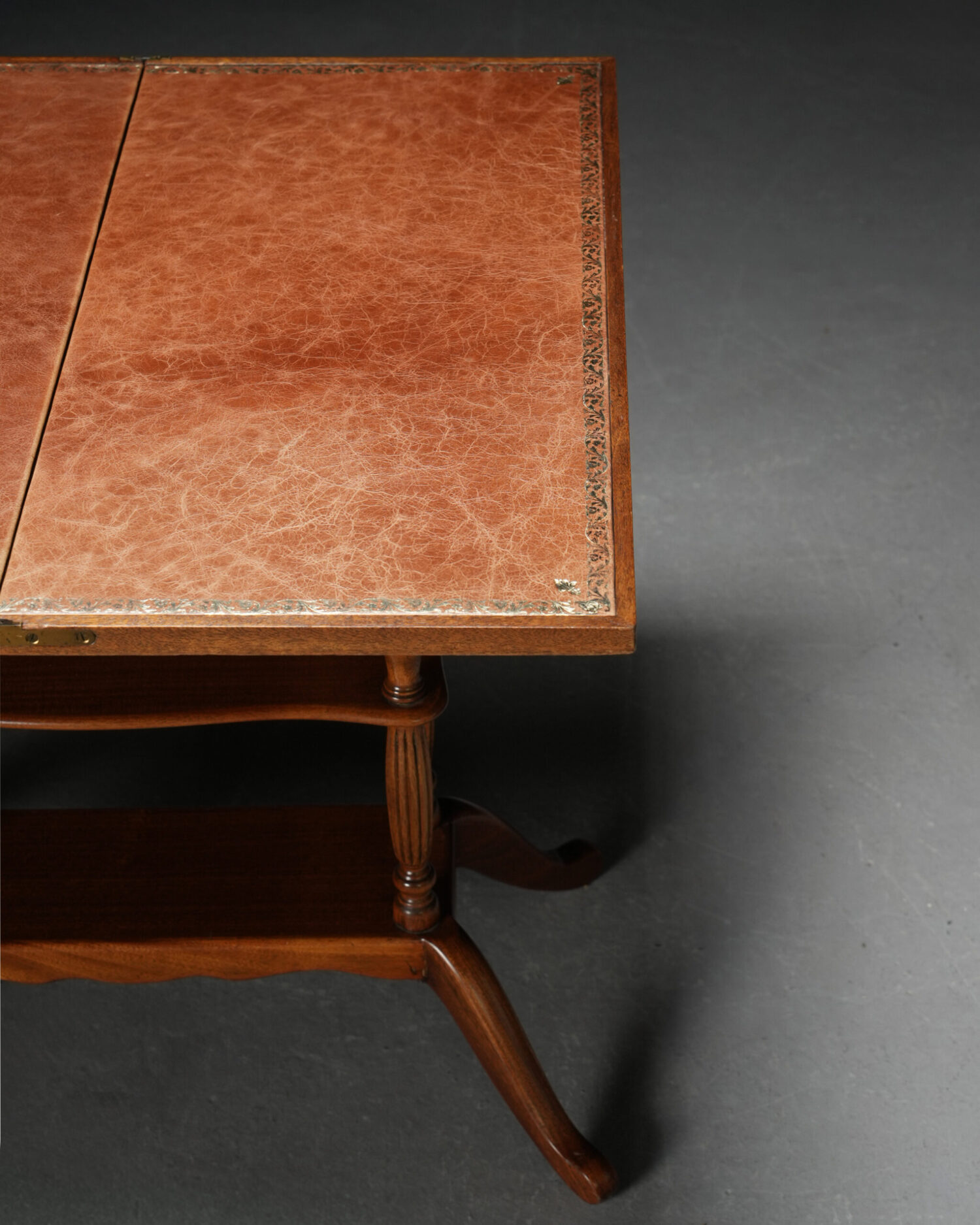 Katlanır Tablalı Ahşap Oyun Masası - Görsel 2