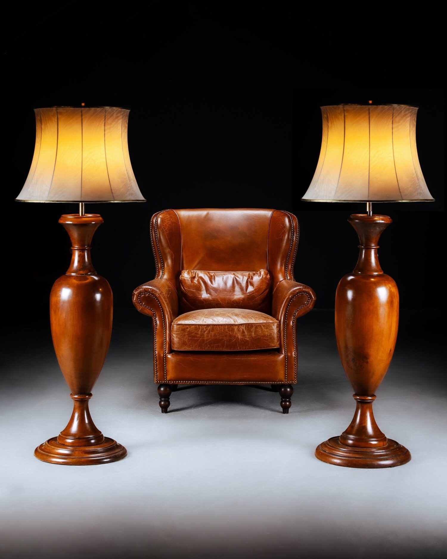 İngiliz Maun Ayaklı Lamba - Çift - Görsel 1