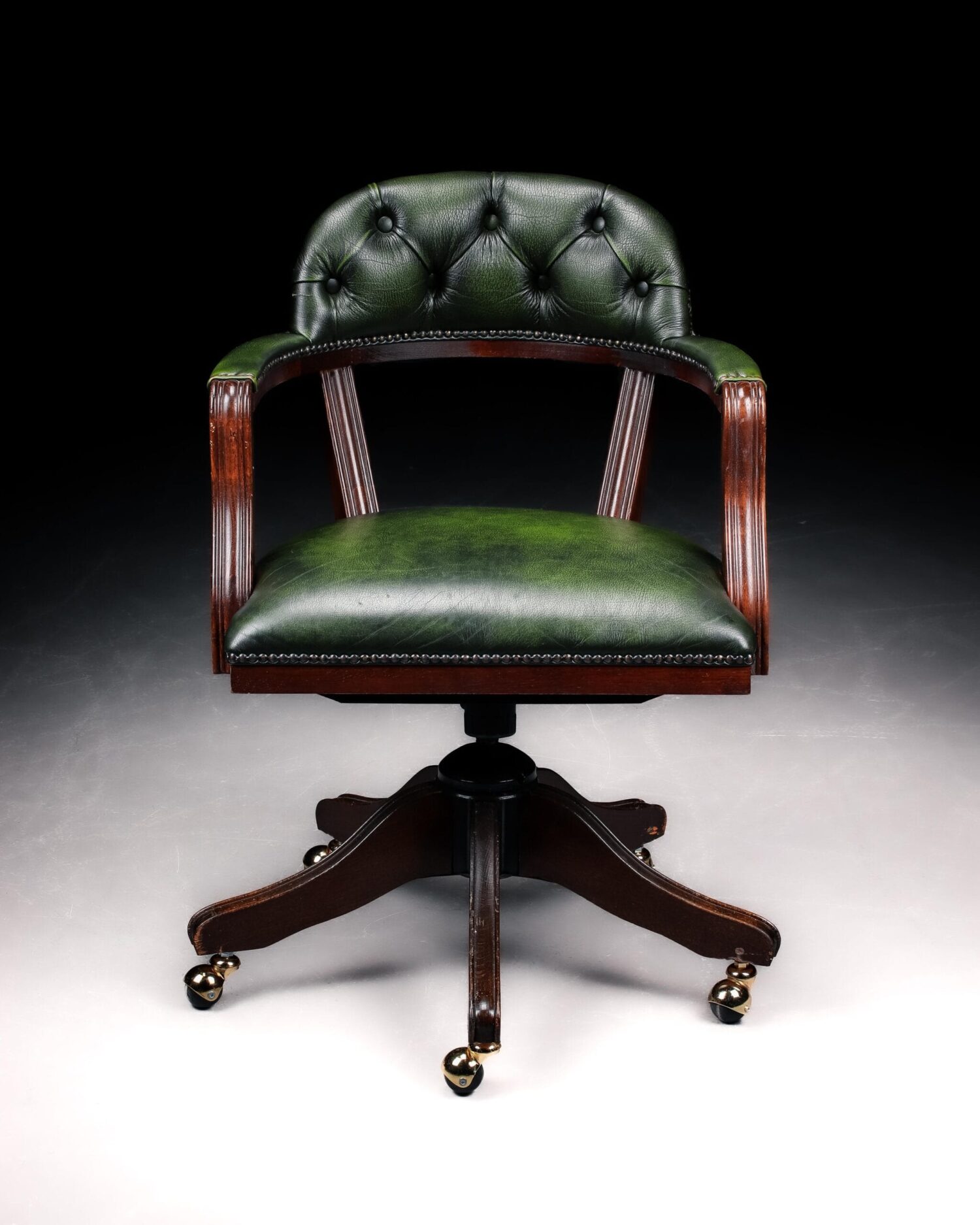 İngiliz Ofis Koltuğu - Görsel 1