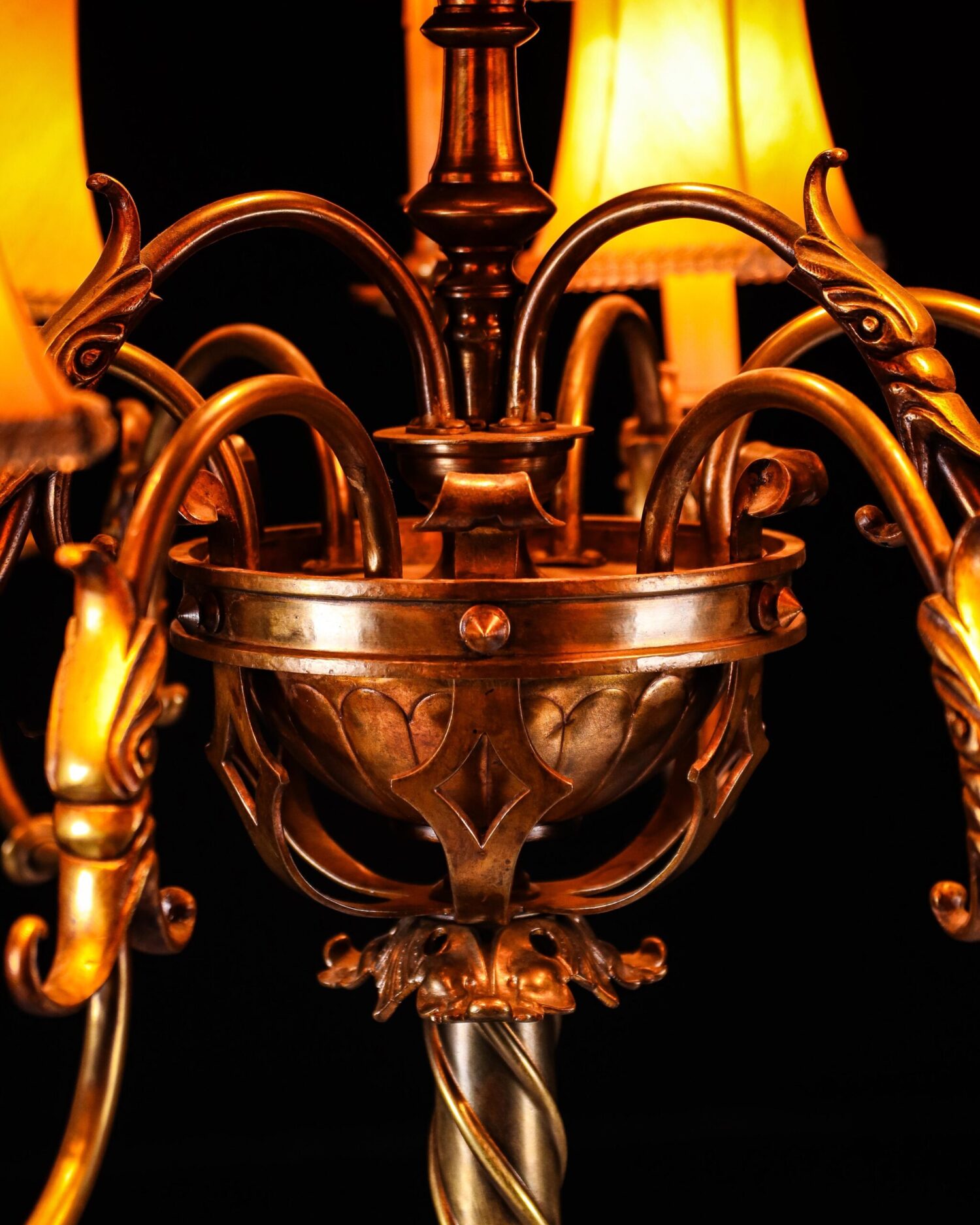 Altın Vermeyli Bronz Lambalar - Çift - Görsel 6