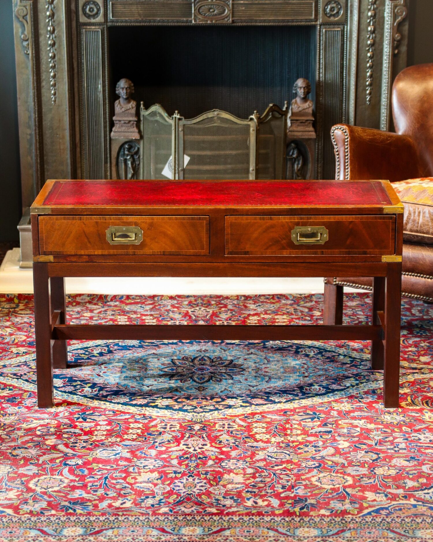 Military Campaign Sehpa - Görsel 1