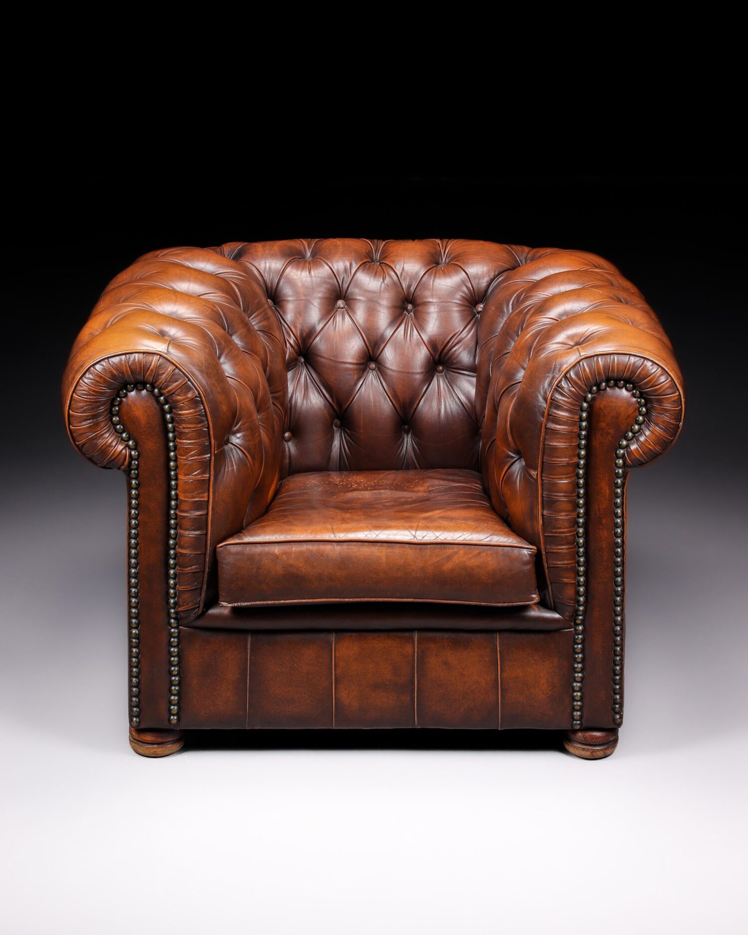 IMG-20241122-WA0028-scaled-1.jpg Chesterfield Club Chair - Görsel 1