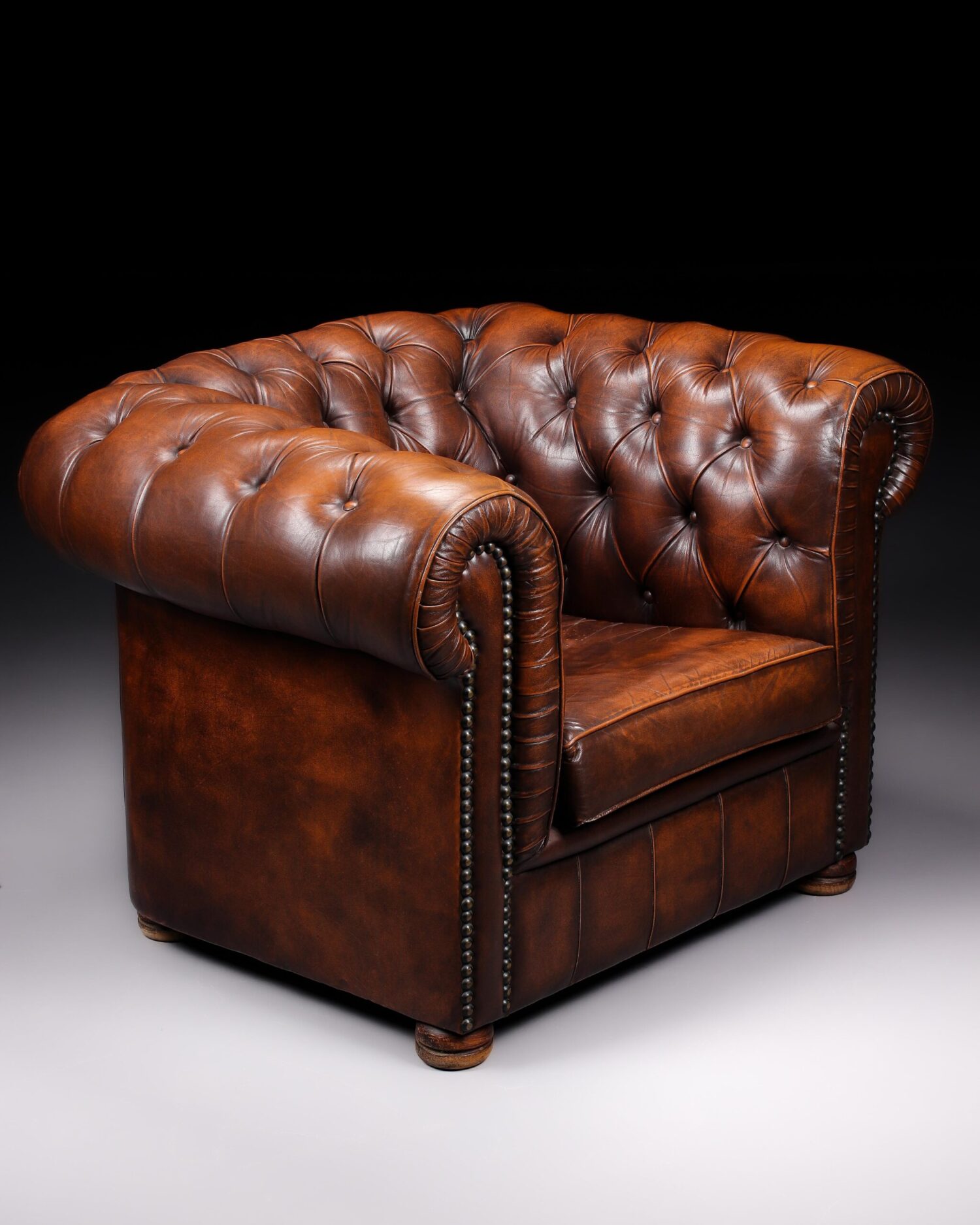 IMG-20241122-WA0039-scaled-1.jpg Chesterfield Club Chair - Görsel 3
