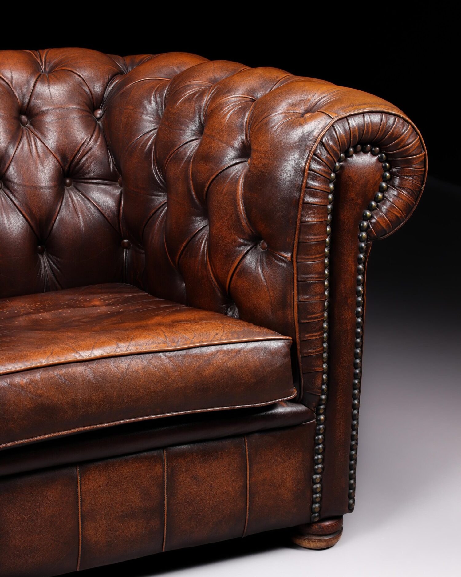 IMG-20241122-WA0040-scaled-1.jpg Chesterfield Club Chair - Görsel 8