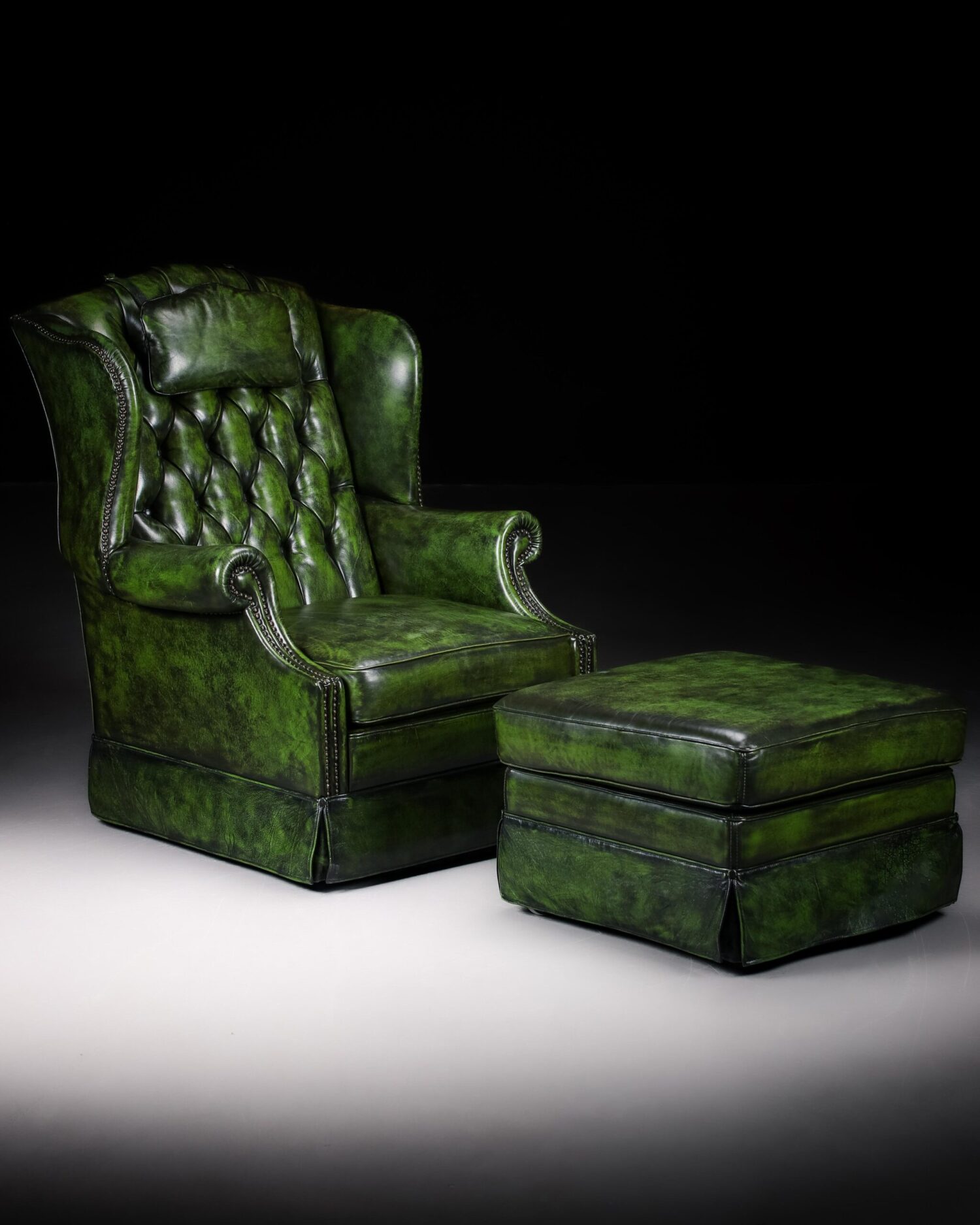 Yeşil Chesterfield Berjer ve Puf - Görsel 1