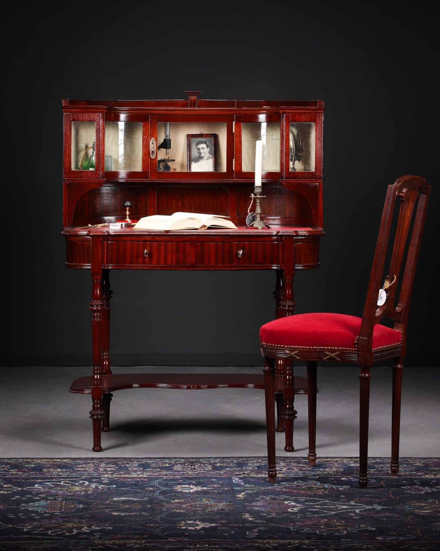 Bronz Kakmalı Ahşap Sandalye - Görsel 3