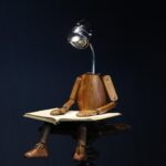 Ahşap Kukla Masa Lambası