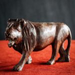 Ahşap Aslan Heykeli