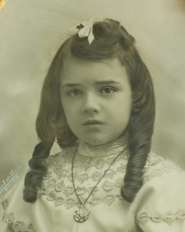 Altın Yaldızlı Ahşap Çerçeveli Antika Fotoğraf - Kod 1945